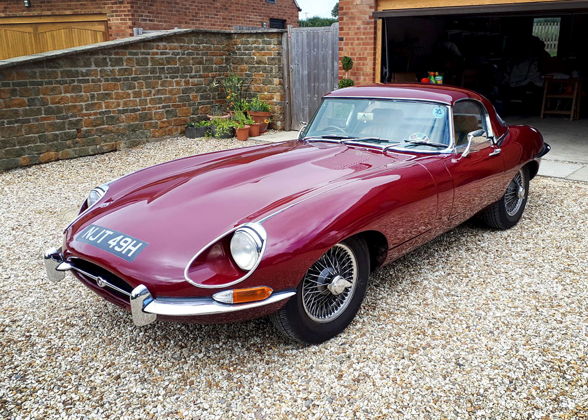 1970 Jaguar E-Type 4.2 S2 Roadster -Auction Lot