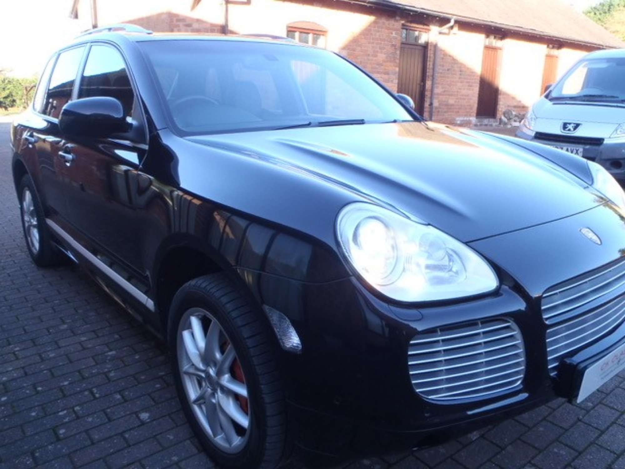 2006 Porsche Cayenne Turbo 'S-Sold