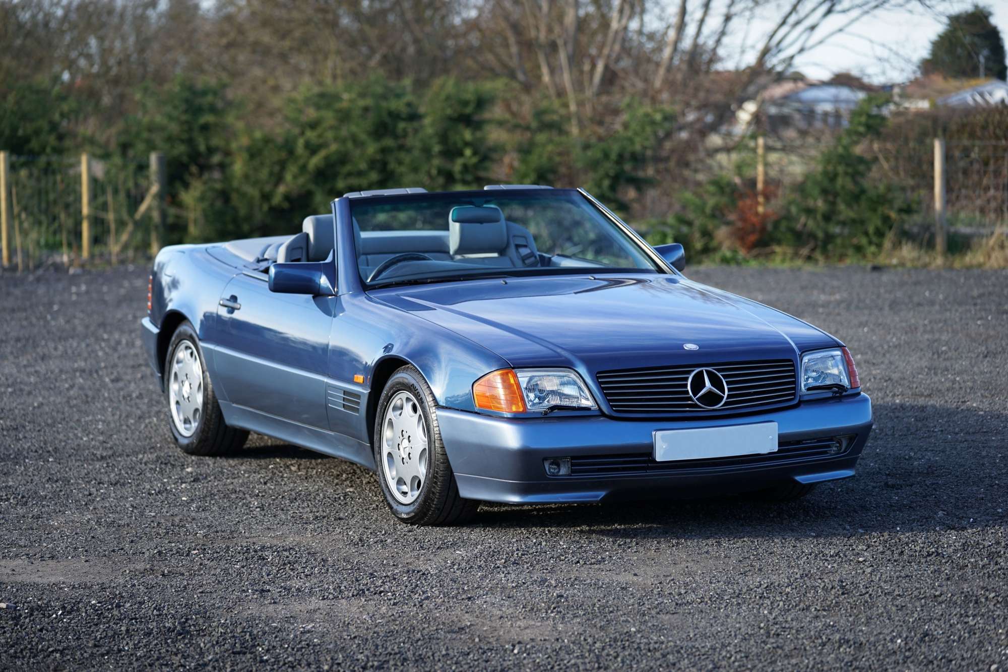 1992 Mercedes-Benz 300SL (R129)-Auction Lot