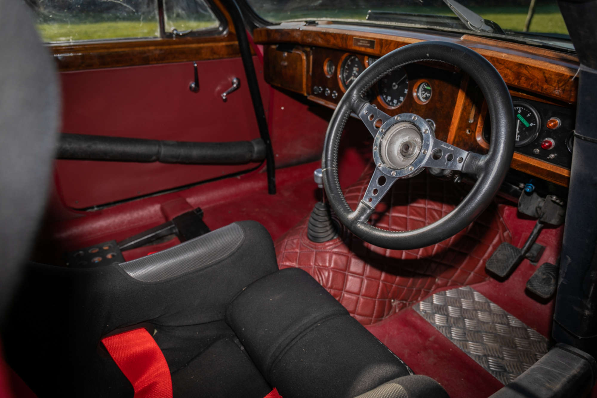 1959 Jaguar MK1 FIA Race Car-Sold