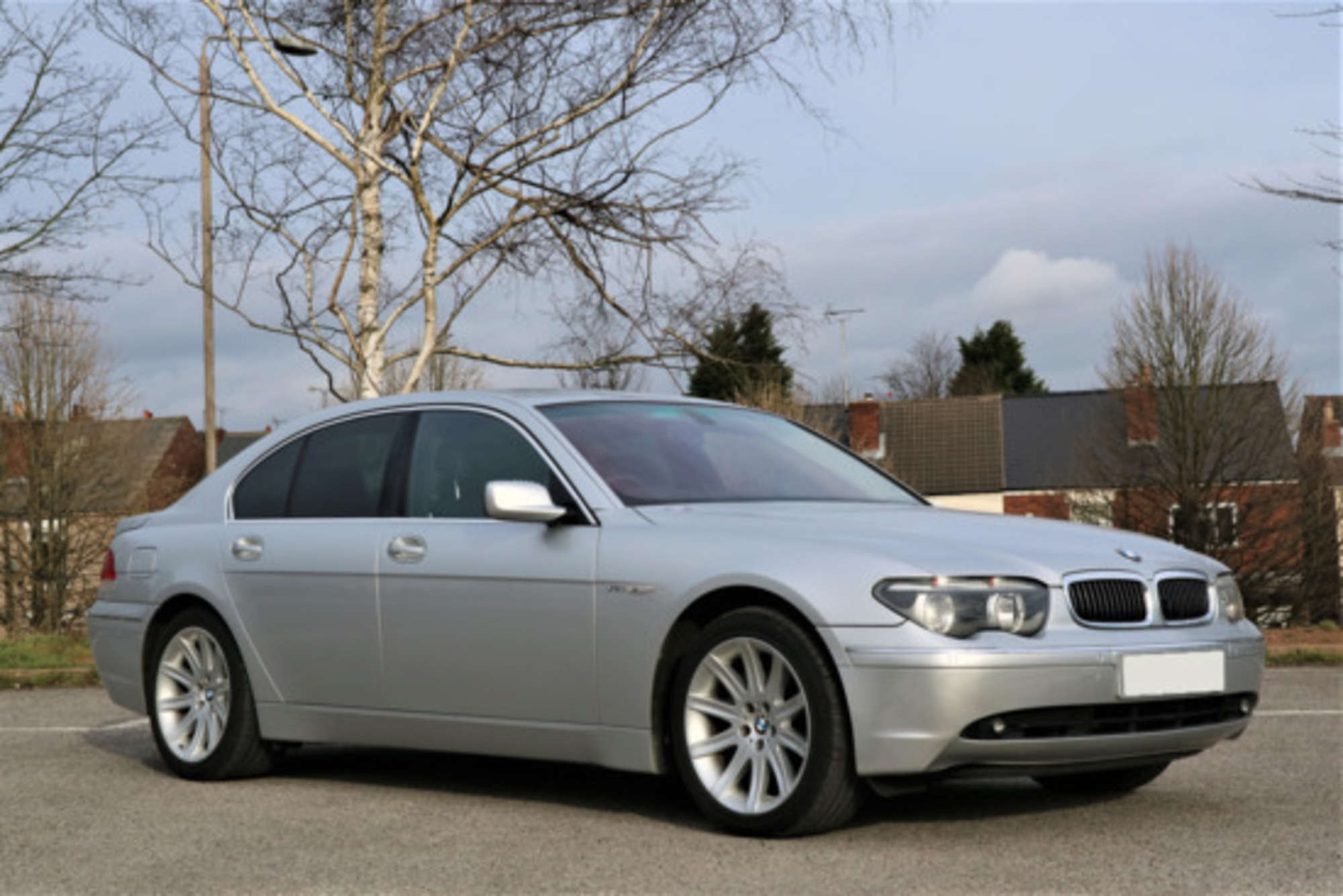 Iconic Auctioneers | 2003 BMW 760i (E65) V12-Auction Lot