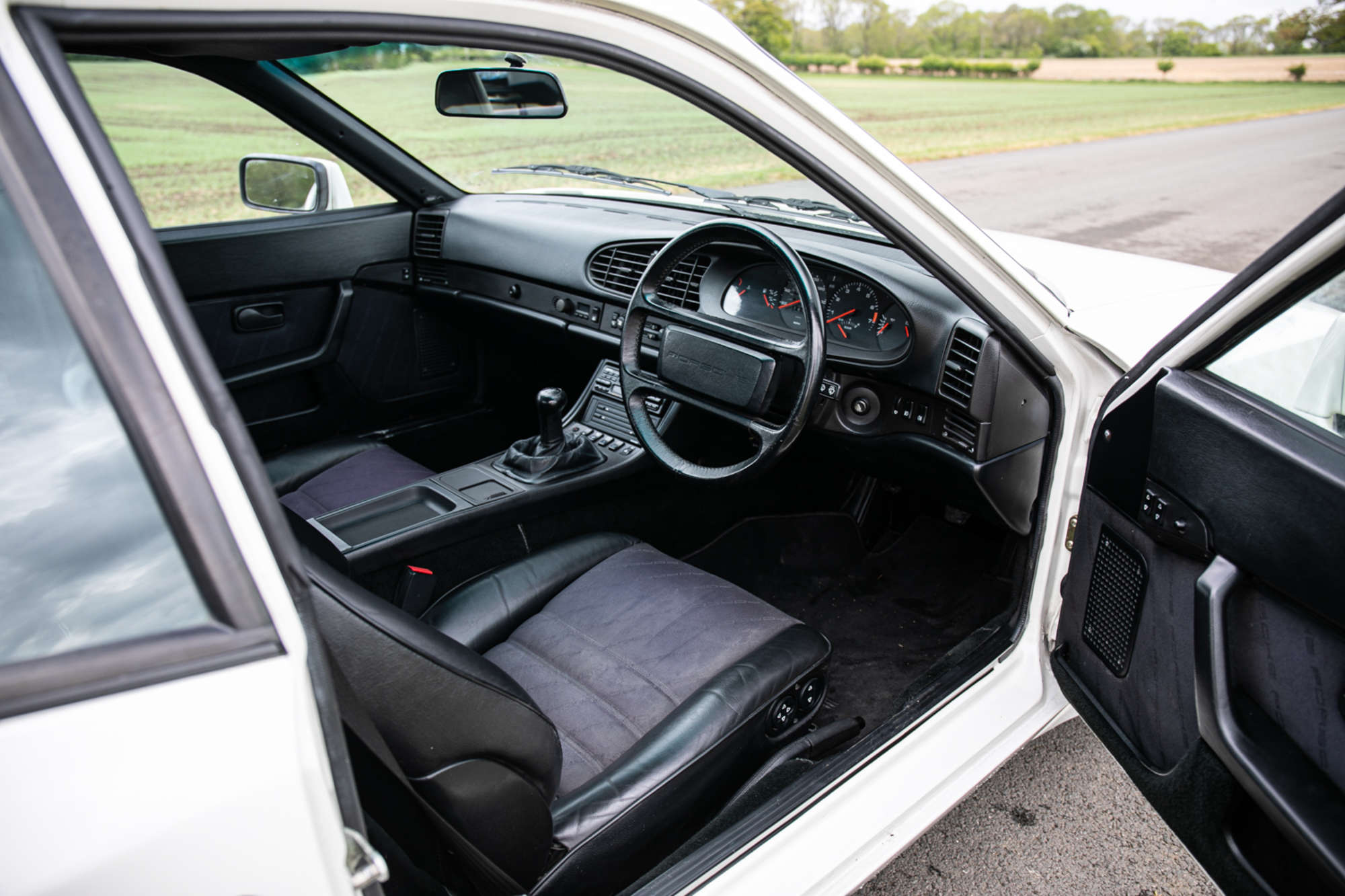 1986 Porsche 944 Turbo-Sold