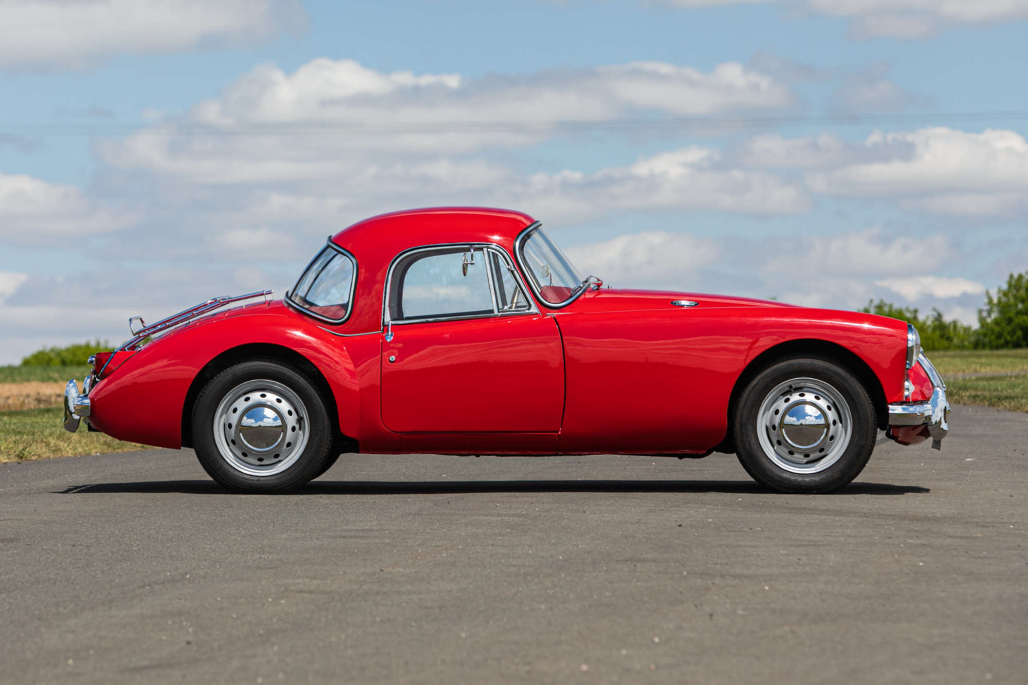 1957 MGA 1500 Coupe-Auction Lot