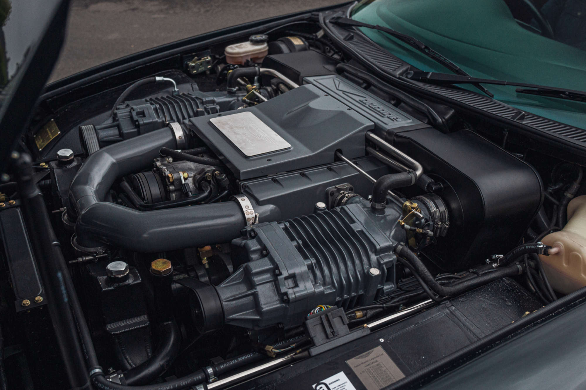 1997 Aston Martin Vantage V550 - 4500 miles from new-Auction Lot