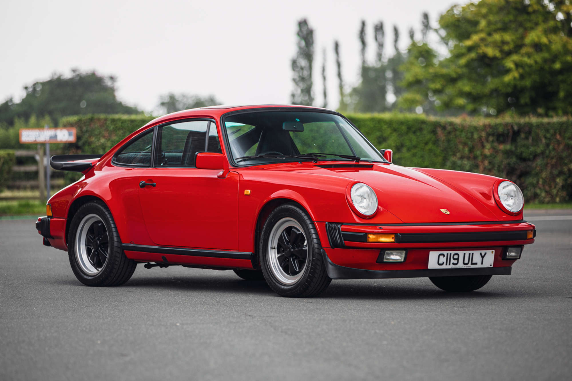 1986 Porsche 911 3.2 Carrera-Sold