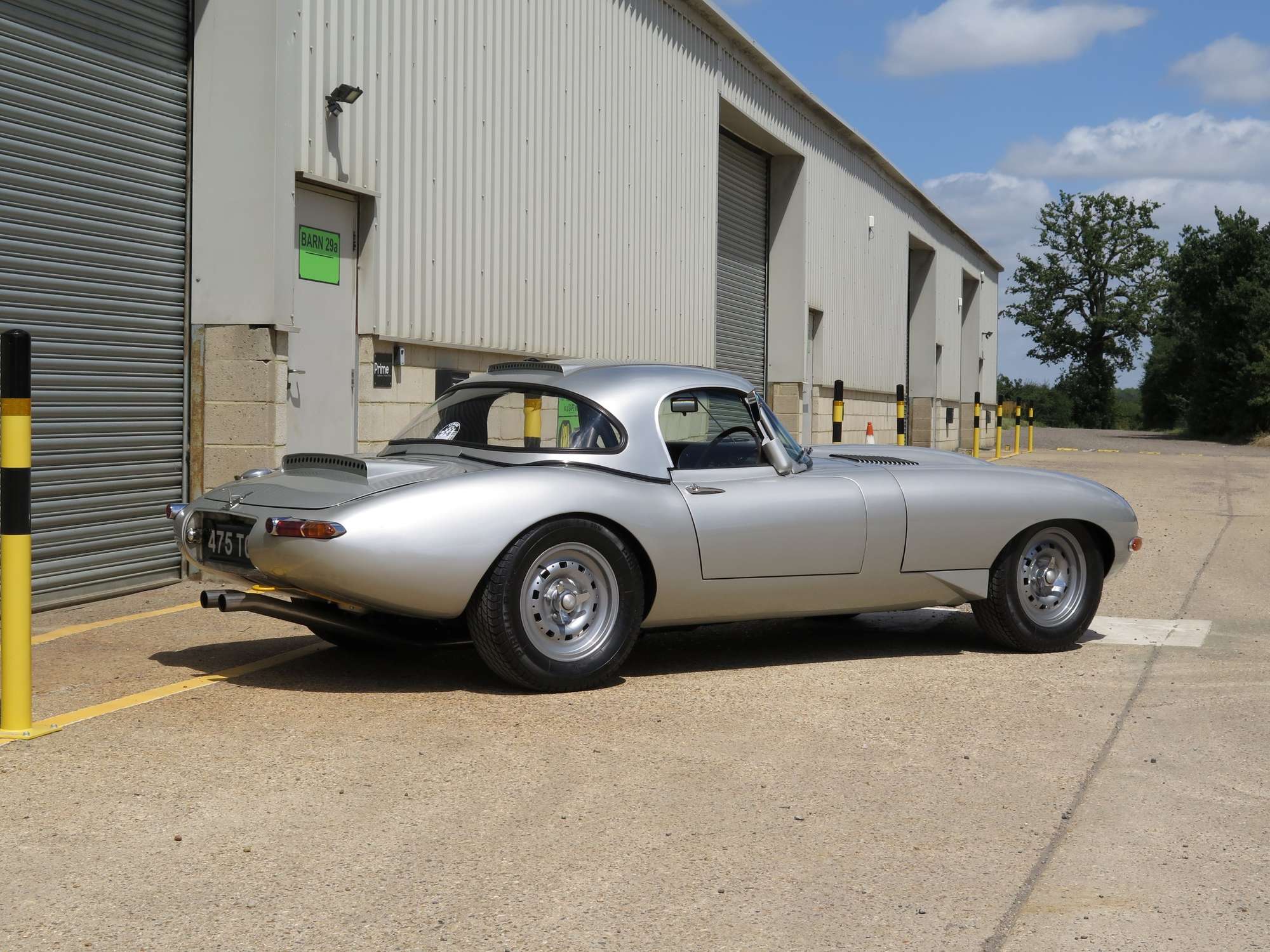 1961 Jaguar E-Type Series 1 3.8 FIA - Chassis 850051-Sold