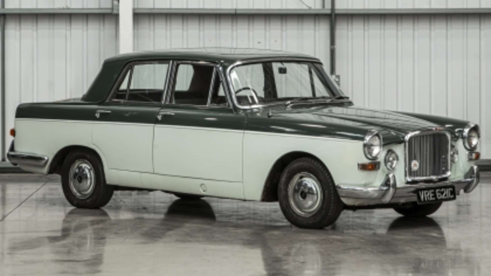 1965 Vanden Plas Princess 4-litre-R-Sold