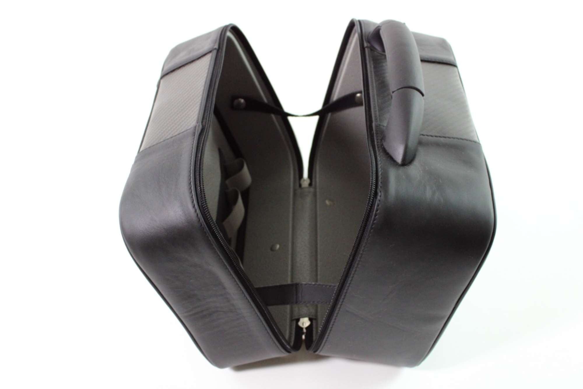 2005-06 Ferrari 575 Superamerica Complete 4-Piece Schedoni L-Auction Lot