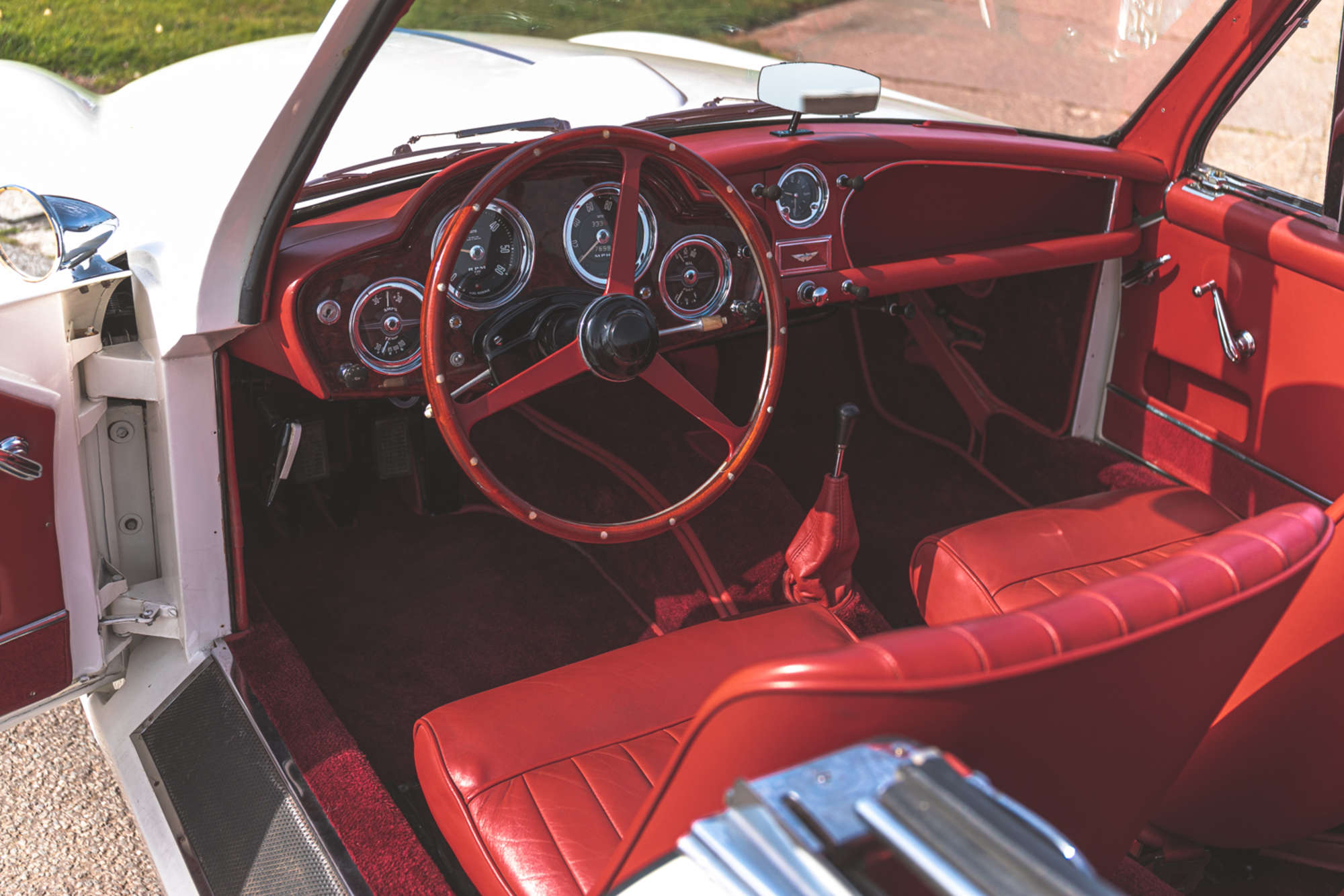 1957 Aston Martin DB2/4 Mk III Drophead Coupe-Auction Lot