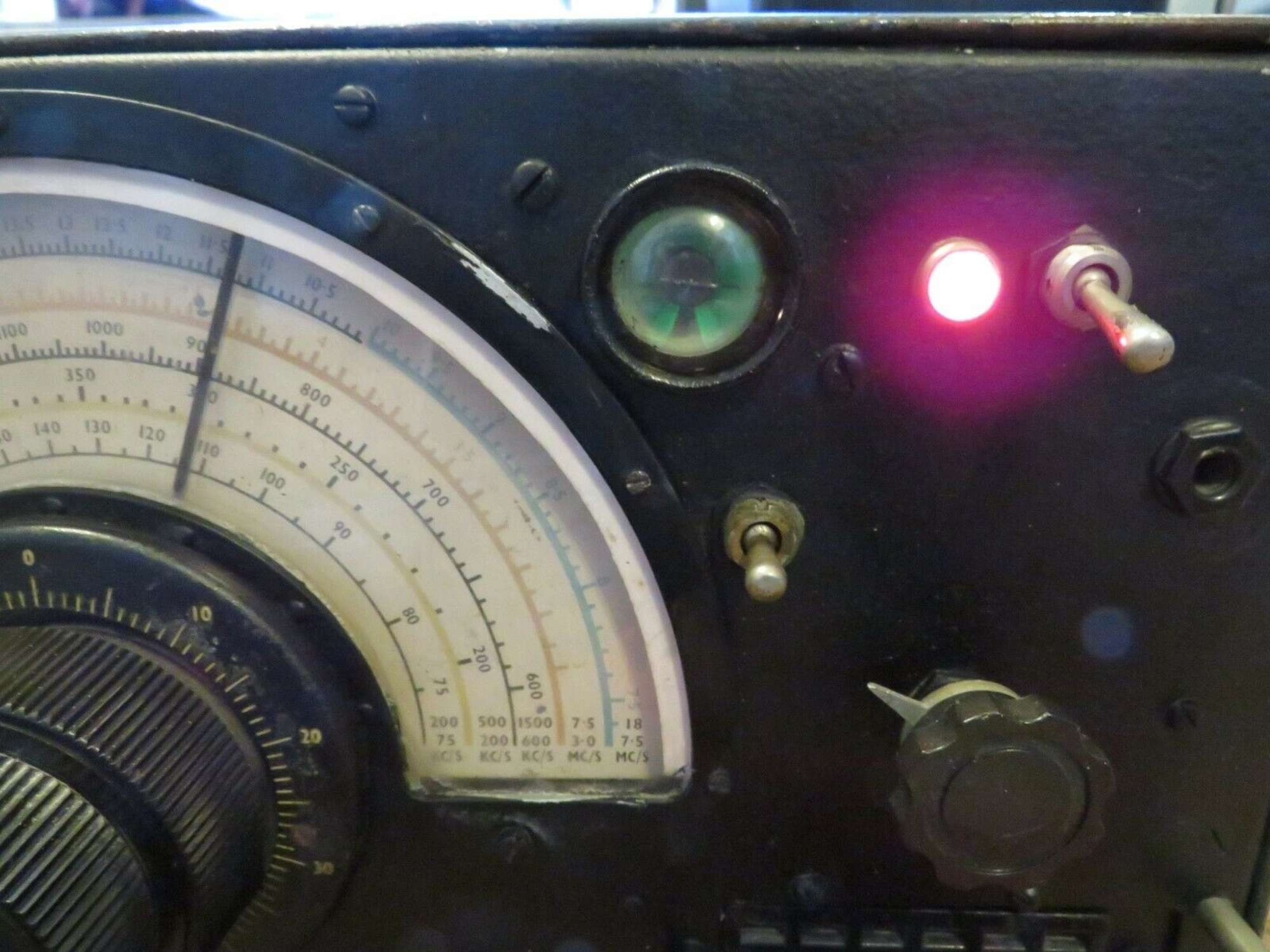 Marconi R1155 Super Heterodyne Radio-Auction Lot