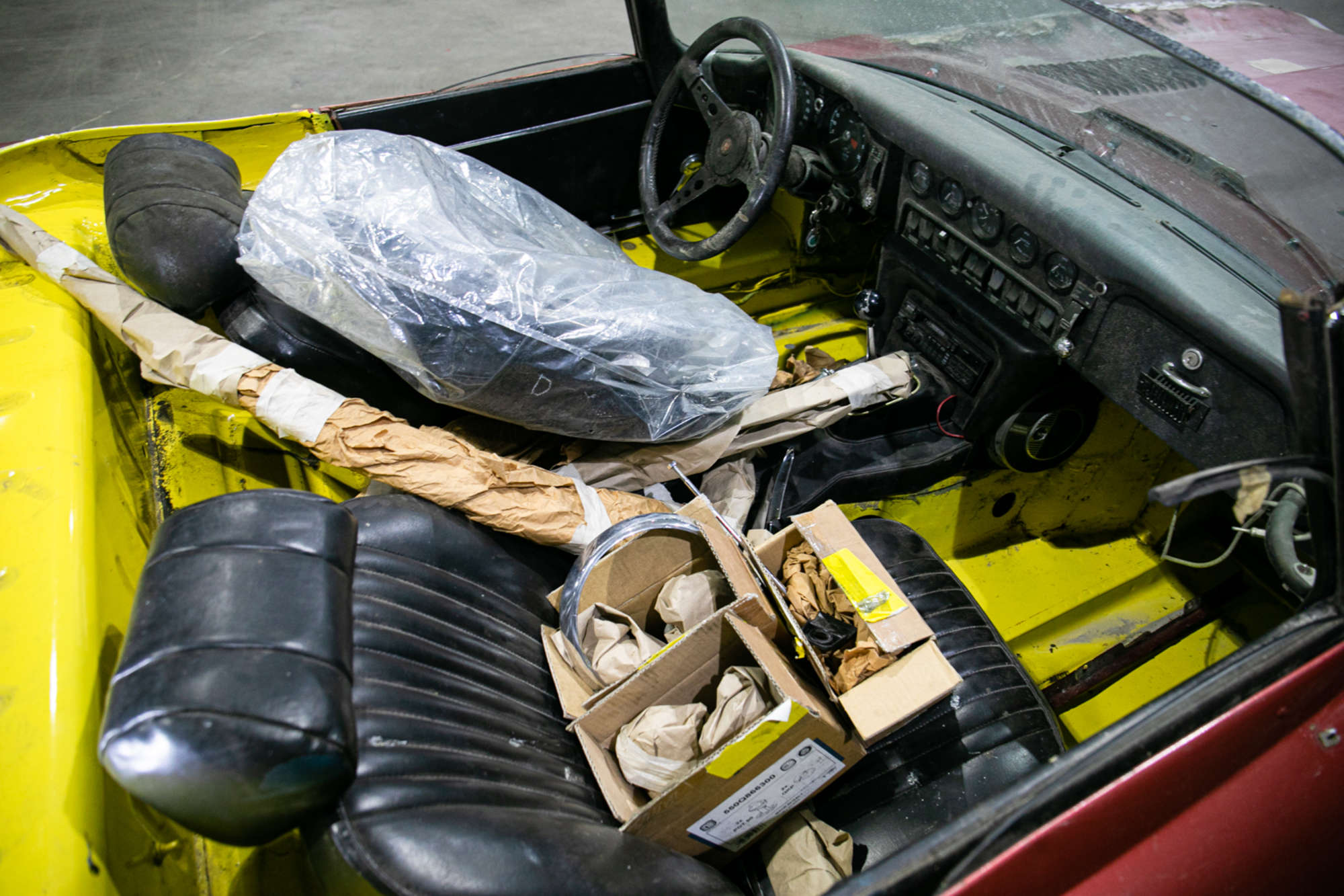 1970 Jaguar E-Type Series 2 Roadster-Auction Lot