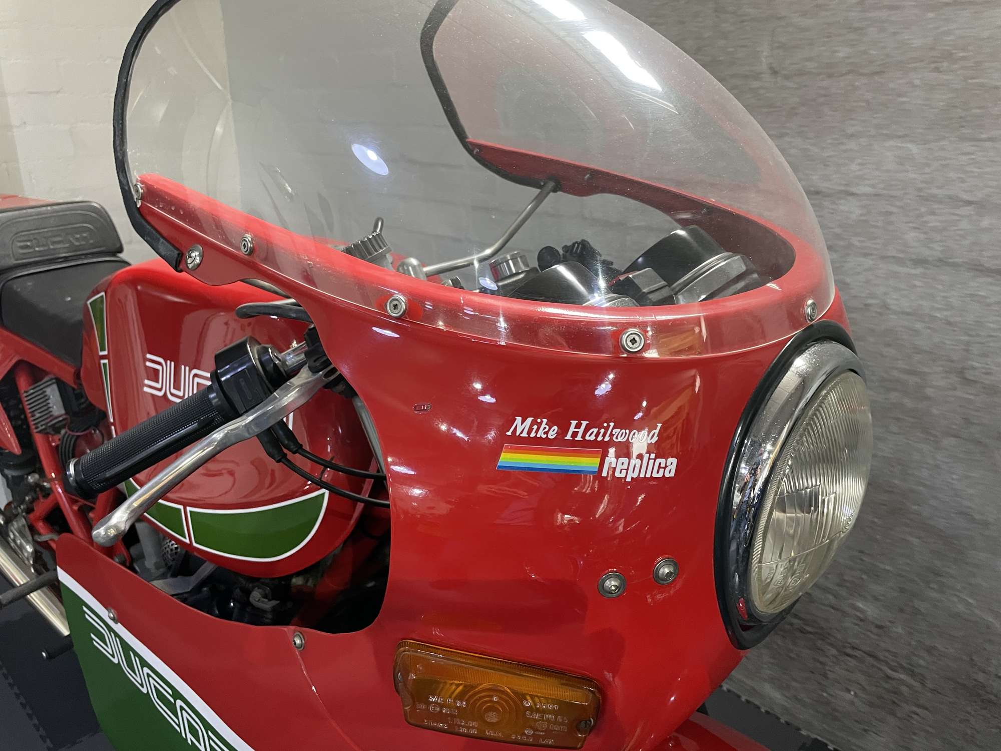 1981 Ducati 864cc Mike Hailwood Replica-Auction Lot