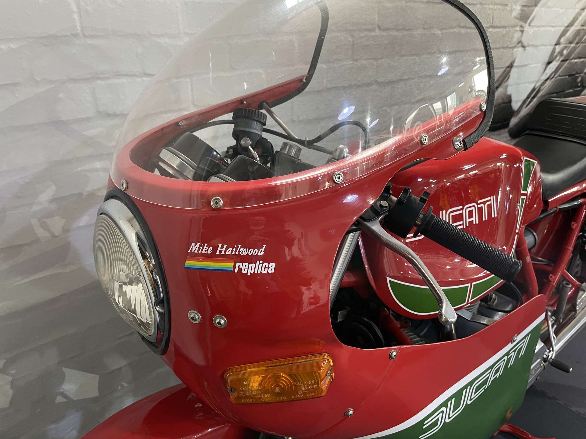 1981 Ducati 864cc Mike Hailwood Replica-Auction Lot