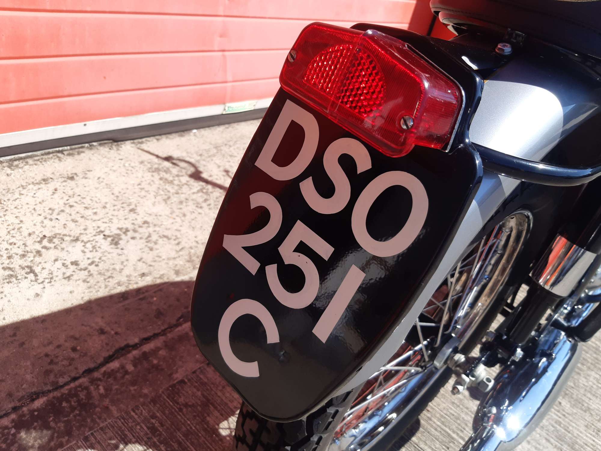 1965 Triumph Bonneville 650cc T120R-Auction Lot