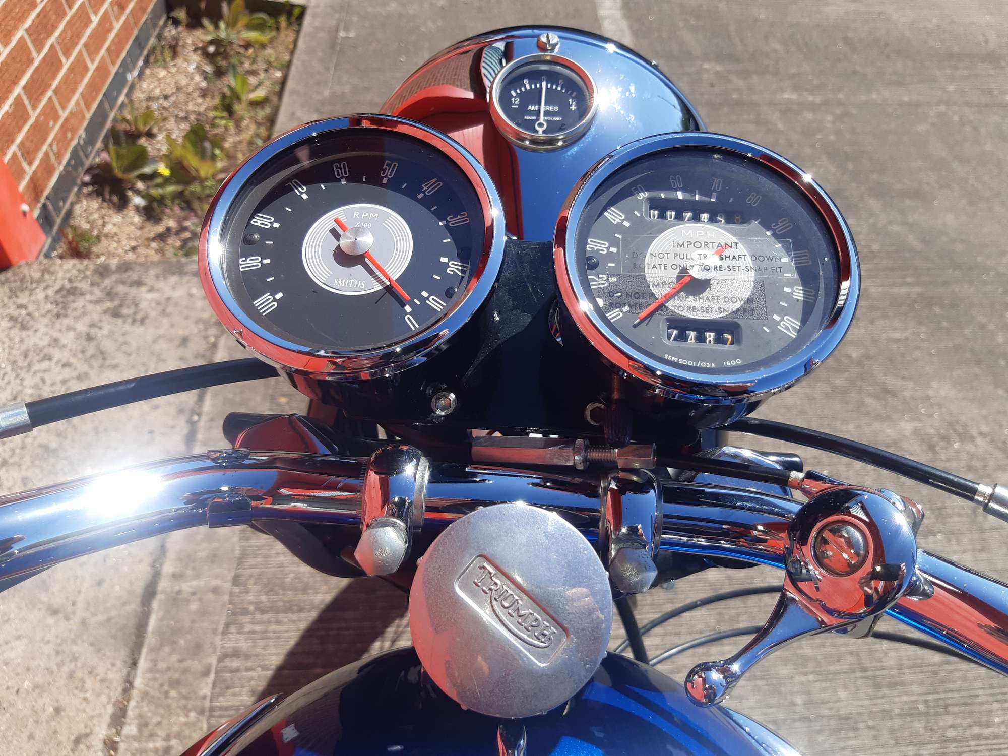 1965 Triumph Bonneville 650cc T120R-Auction Lot