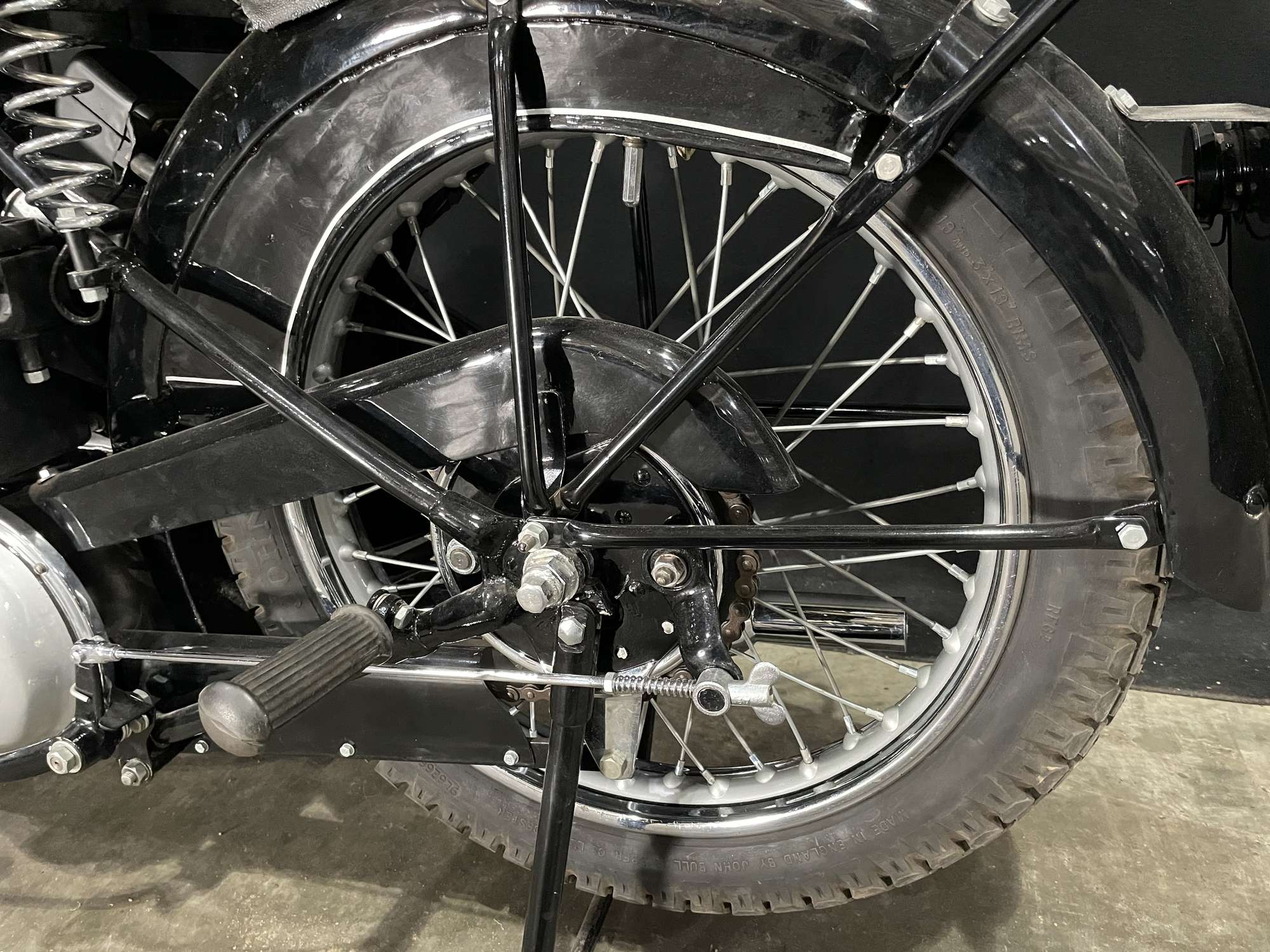 1939 BSA B24 Gold Star 500cc-Auction Lot