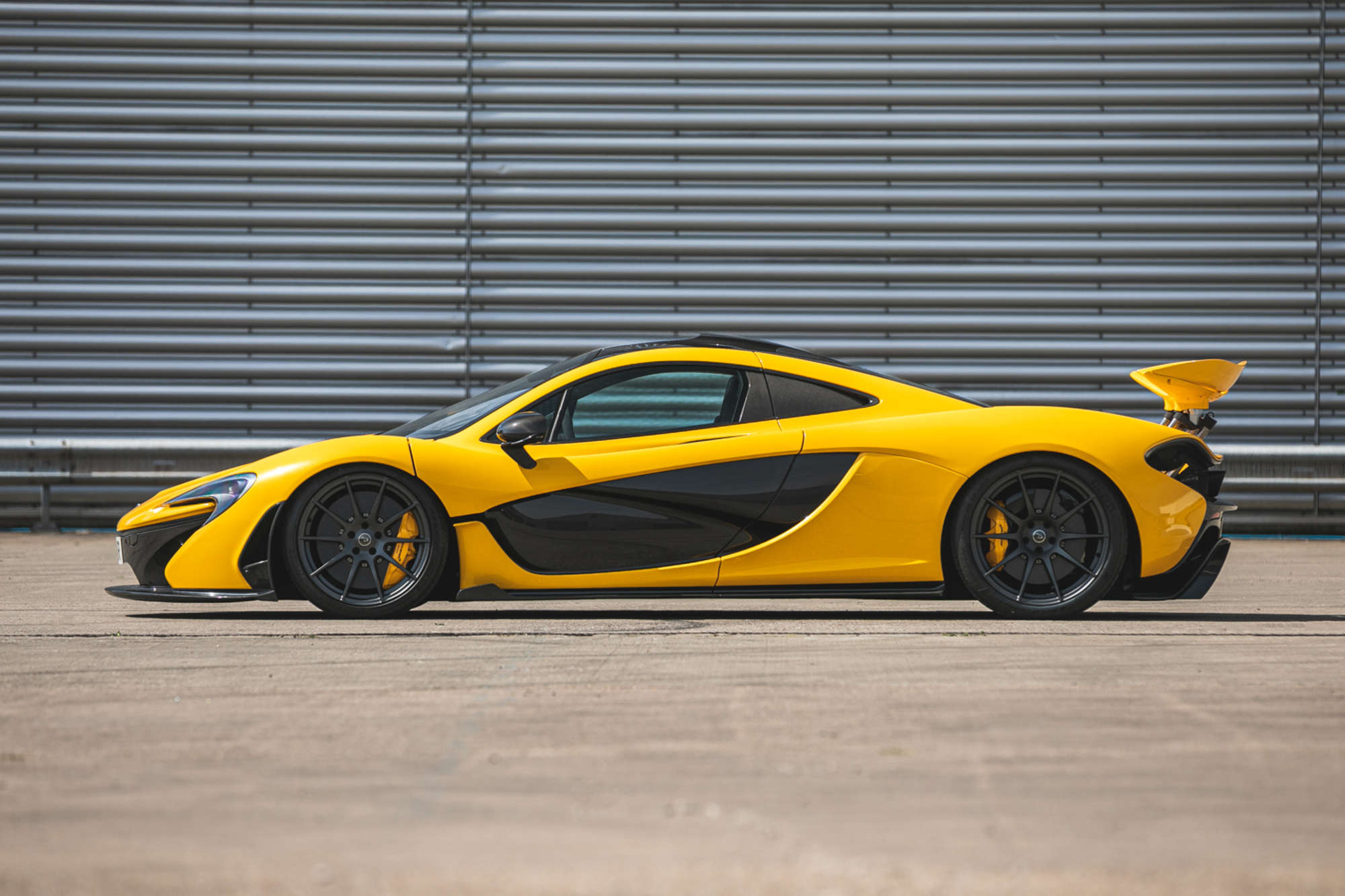 2013 McLaren P1-Auction Lot