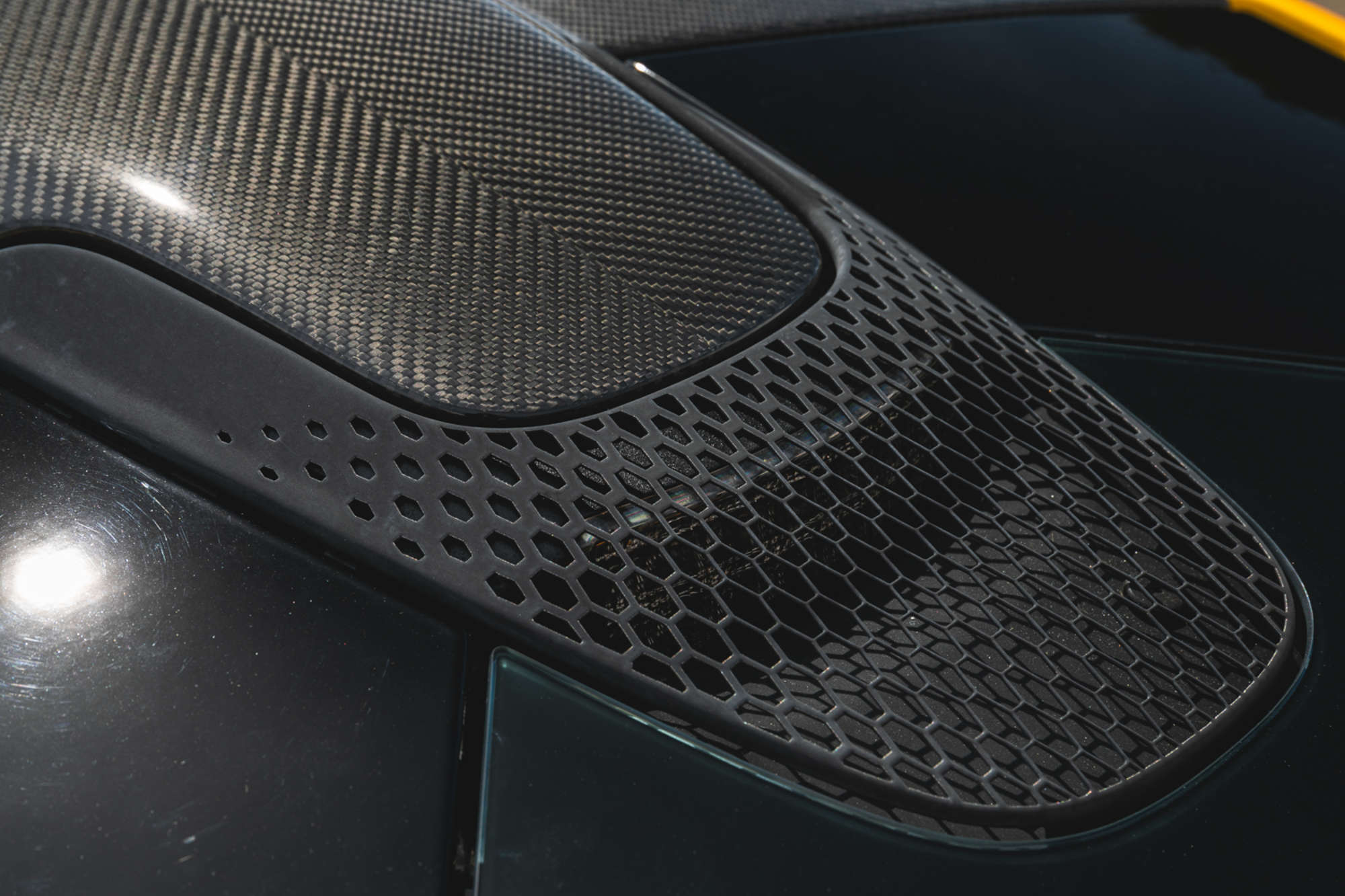 2013 McLaren P1-Auction Lot