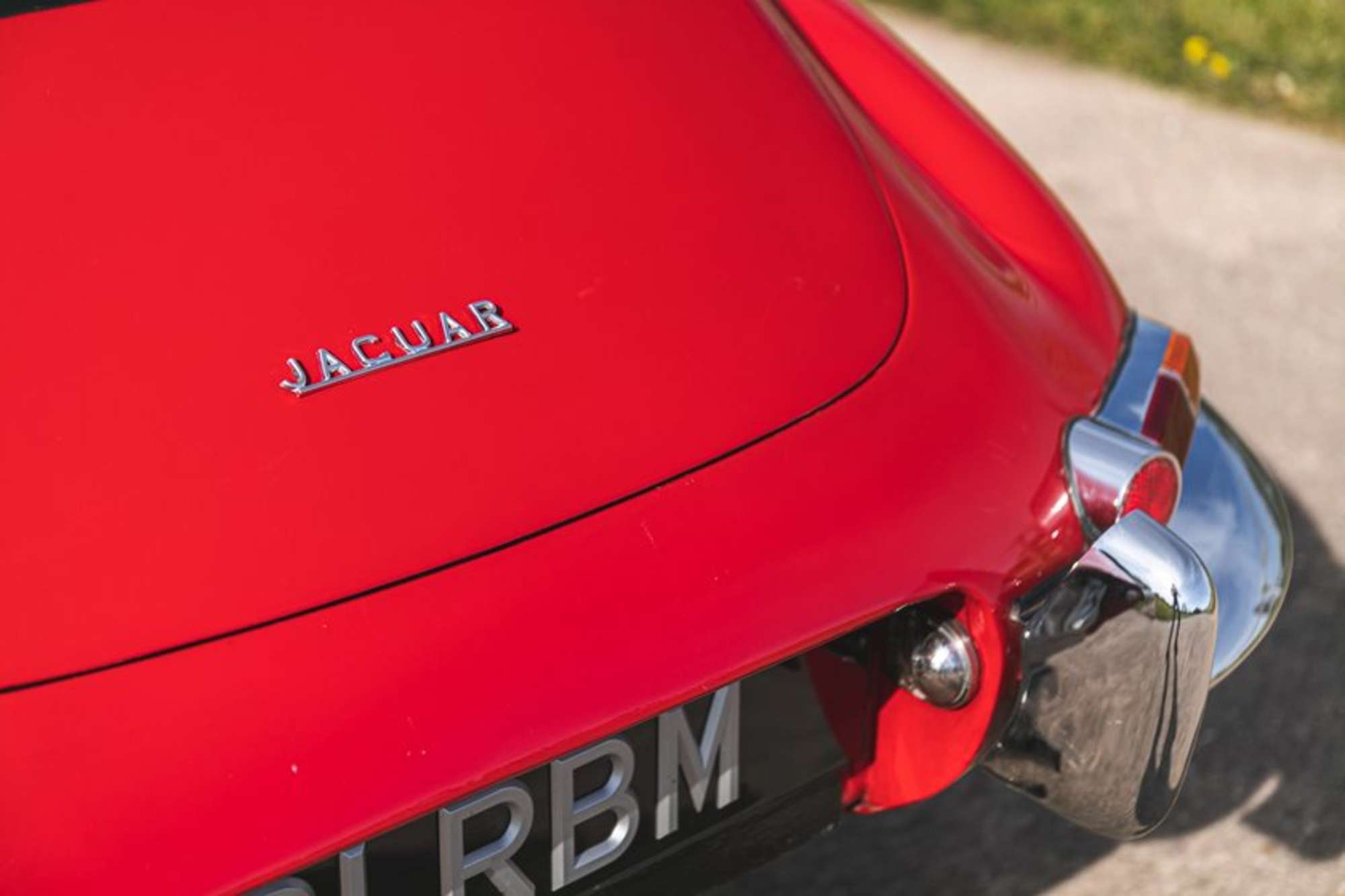 1964 Jaguar E-Type Series 1 3.8 FHC-Auction Lot