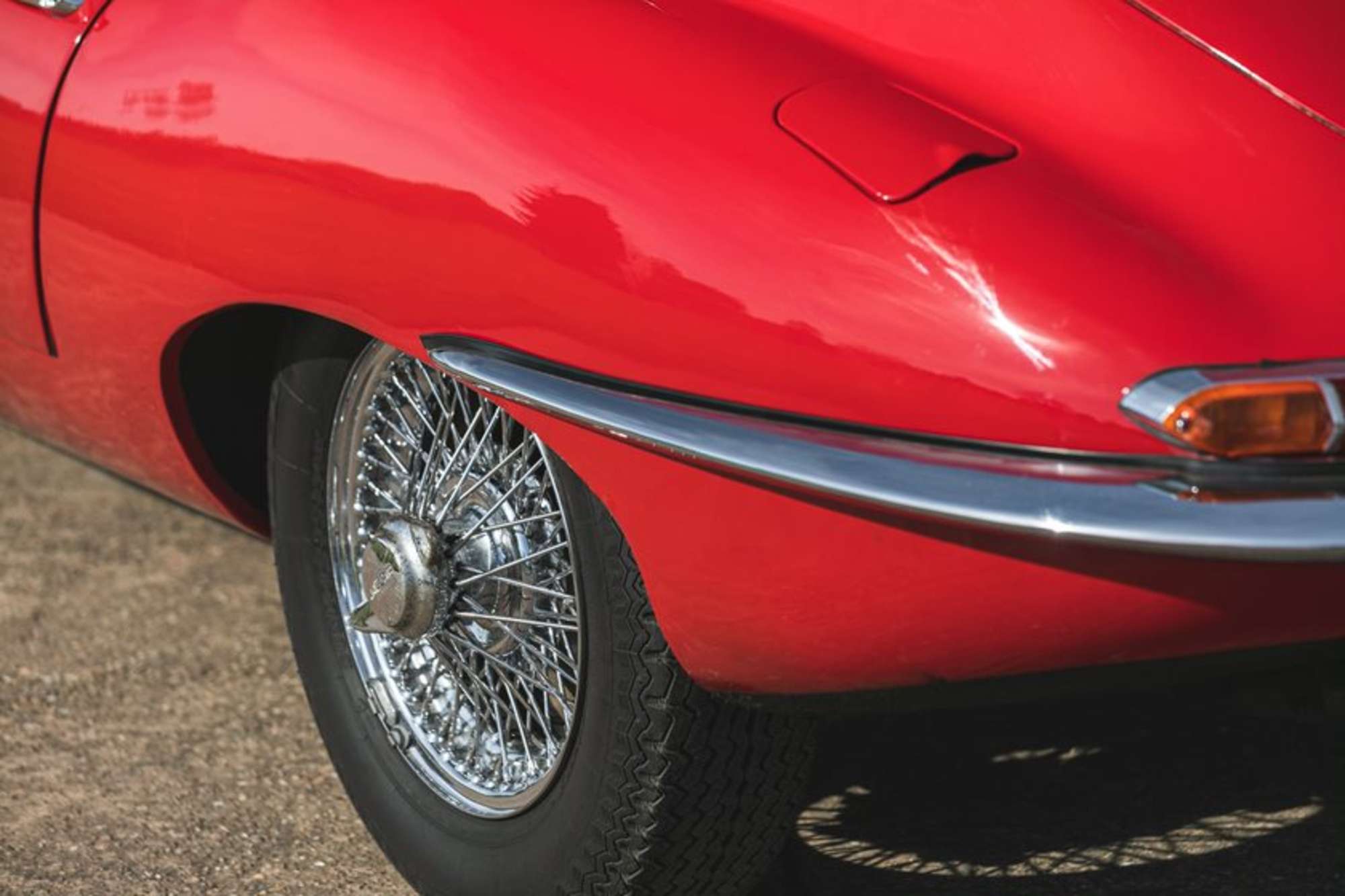 1964 Jaguar E-Type Series 1 3.8 FHC-Auction Lot