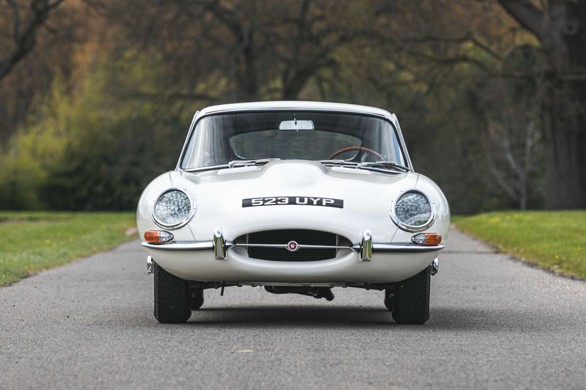 1961 Jaguar E-Type Series 1 3.8 FHC Flat Floor LHD-Auction Lot