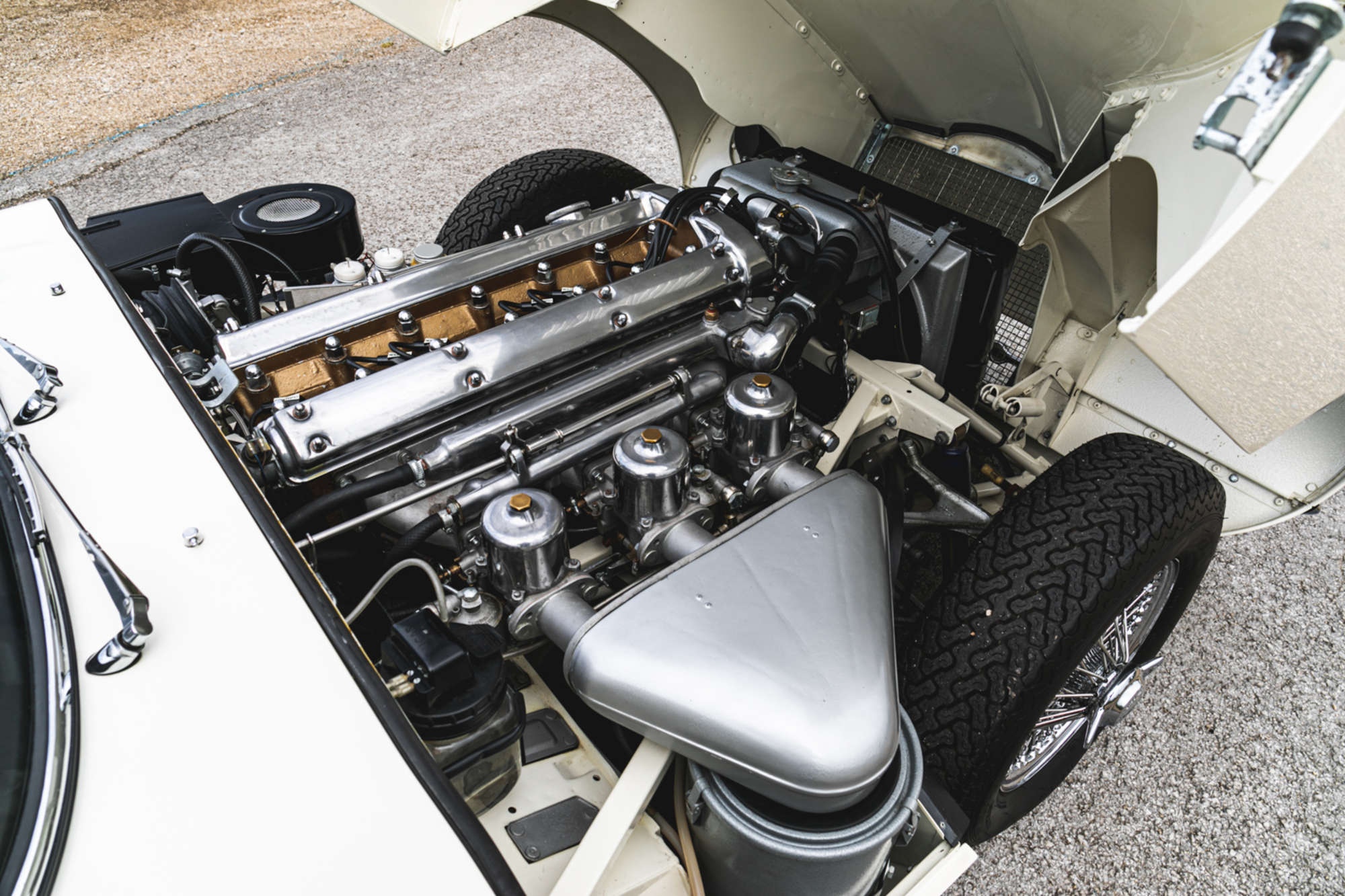 1961 Jaguar E-Type Series 1 3.8 FHC Flat Floor LHD-Auction Lot