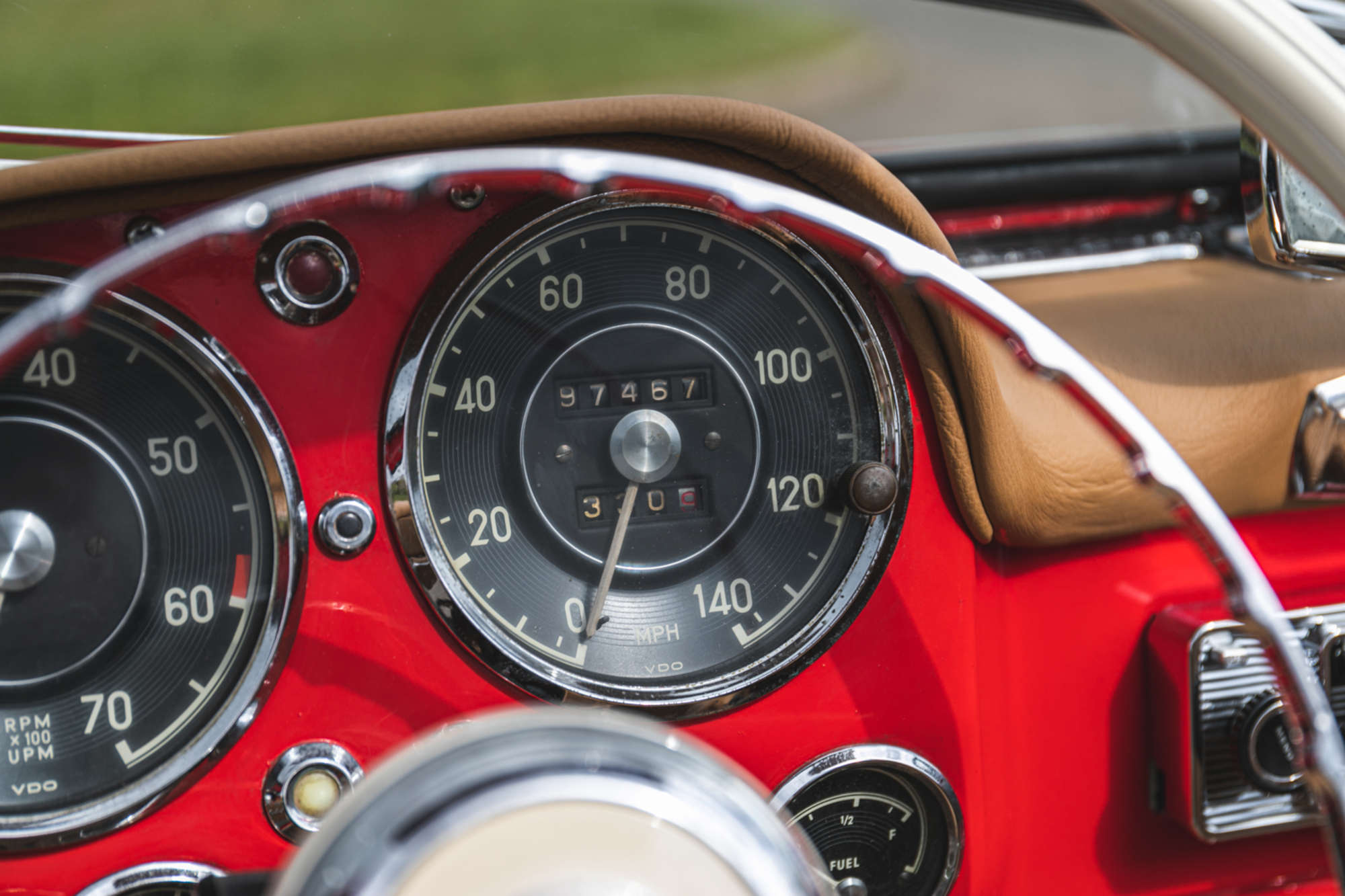 1960 Mercedes-Benz 190SL Roadster-Auction Lot