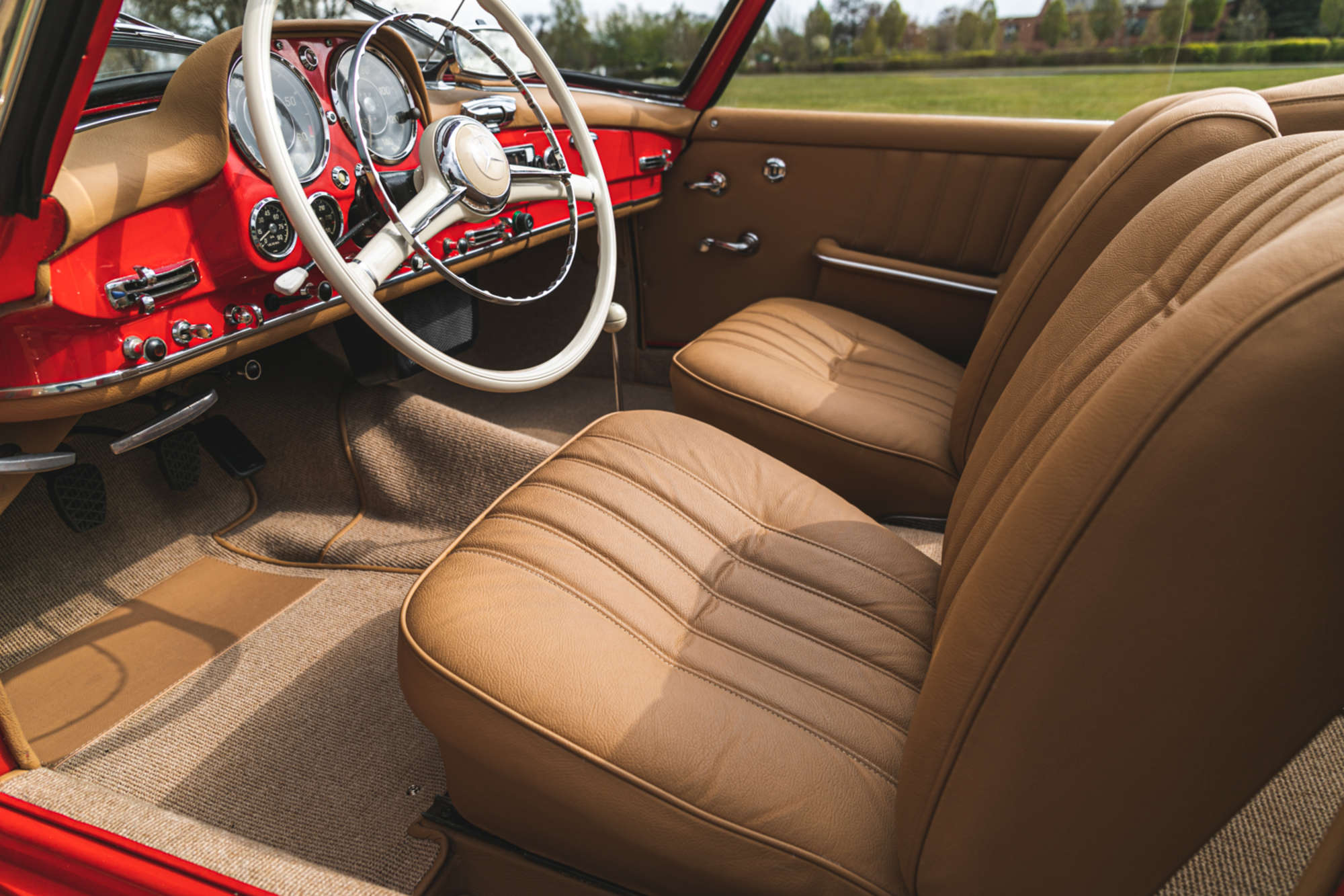 1960 Mercedes-Benz 190SL Roadster-Auction Lot