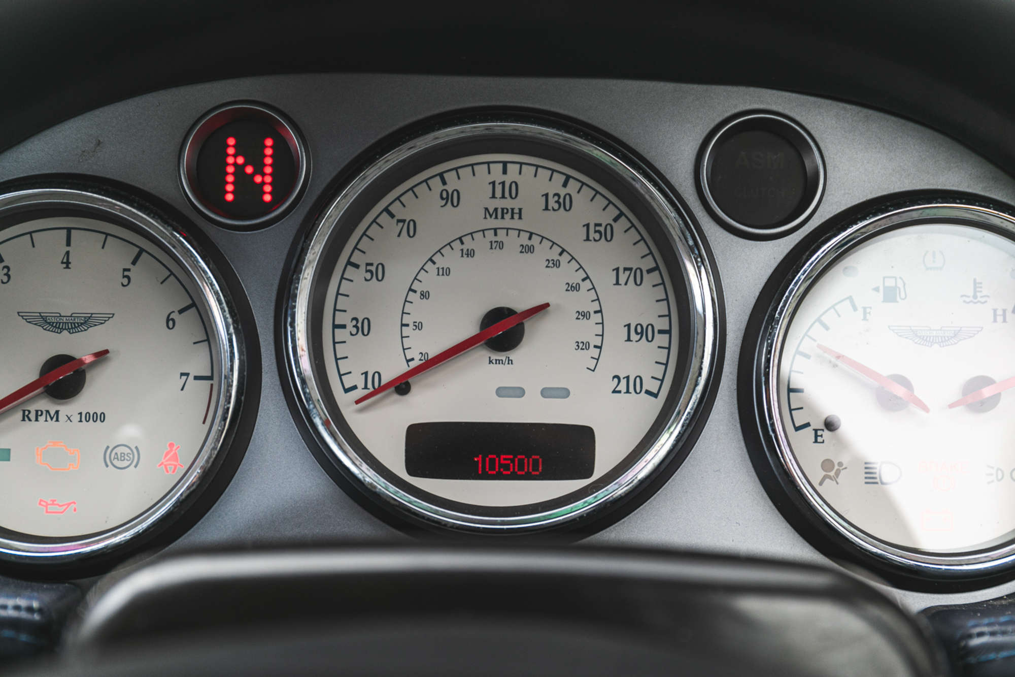 2002 Aston Martin V12 Vanquish-Sold