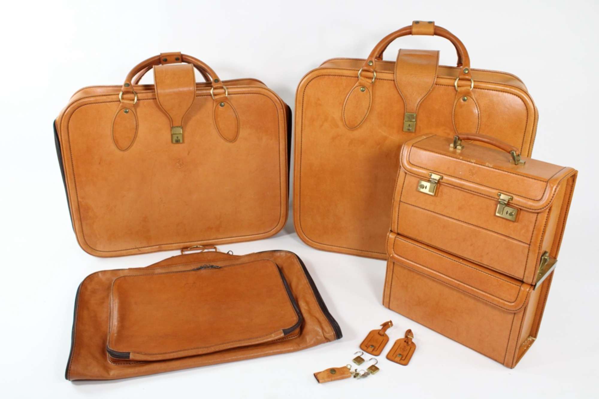 1989 - 1995 Ferrari 348 Complete 5-Piece Schedoni Leather Lu-Auction Lot