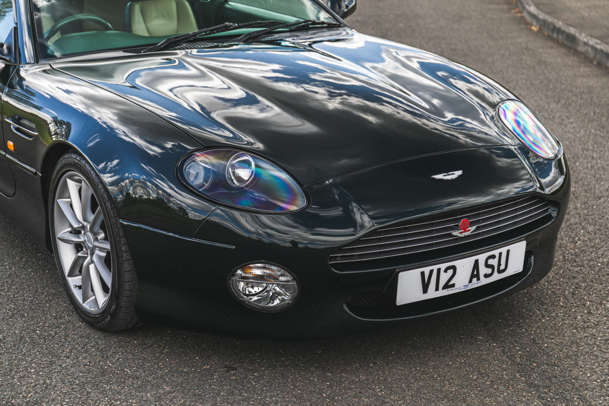 1999 Aston Martin DB7 Vantage Volante-Sold