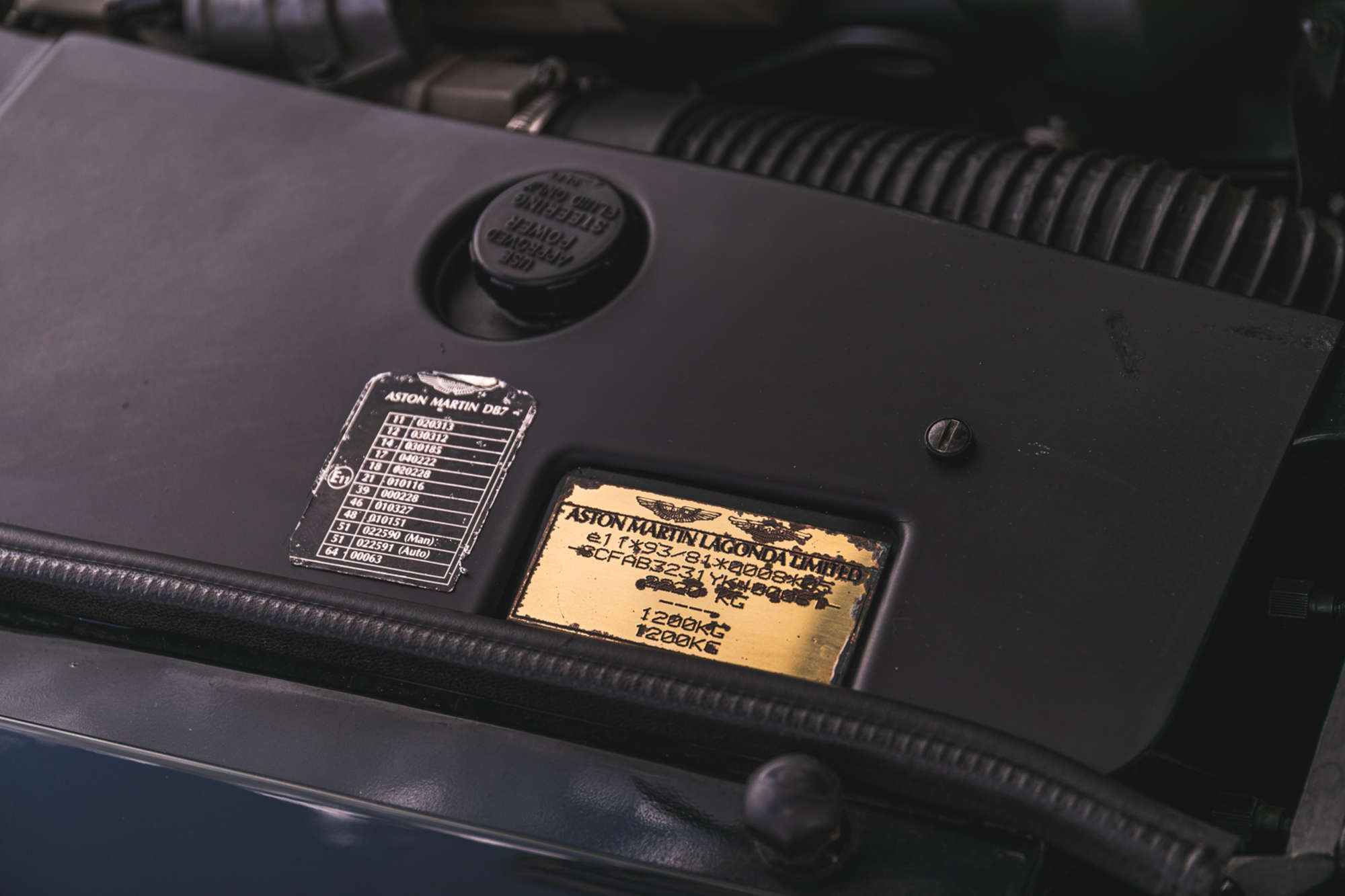 1999 Aston Martin DB7 Vantage Volante-Sold