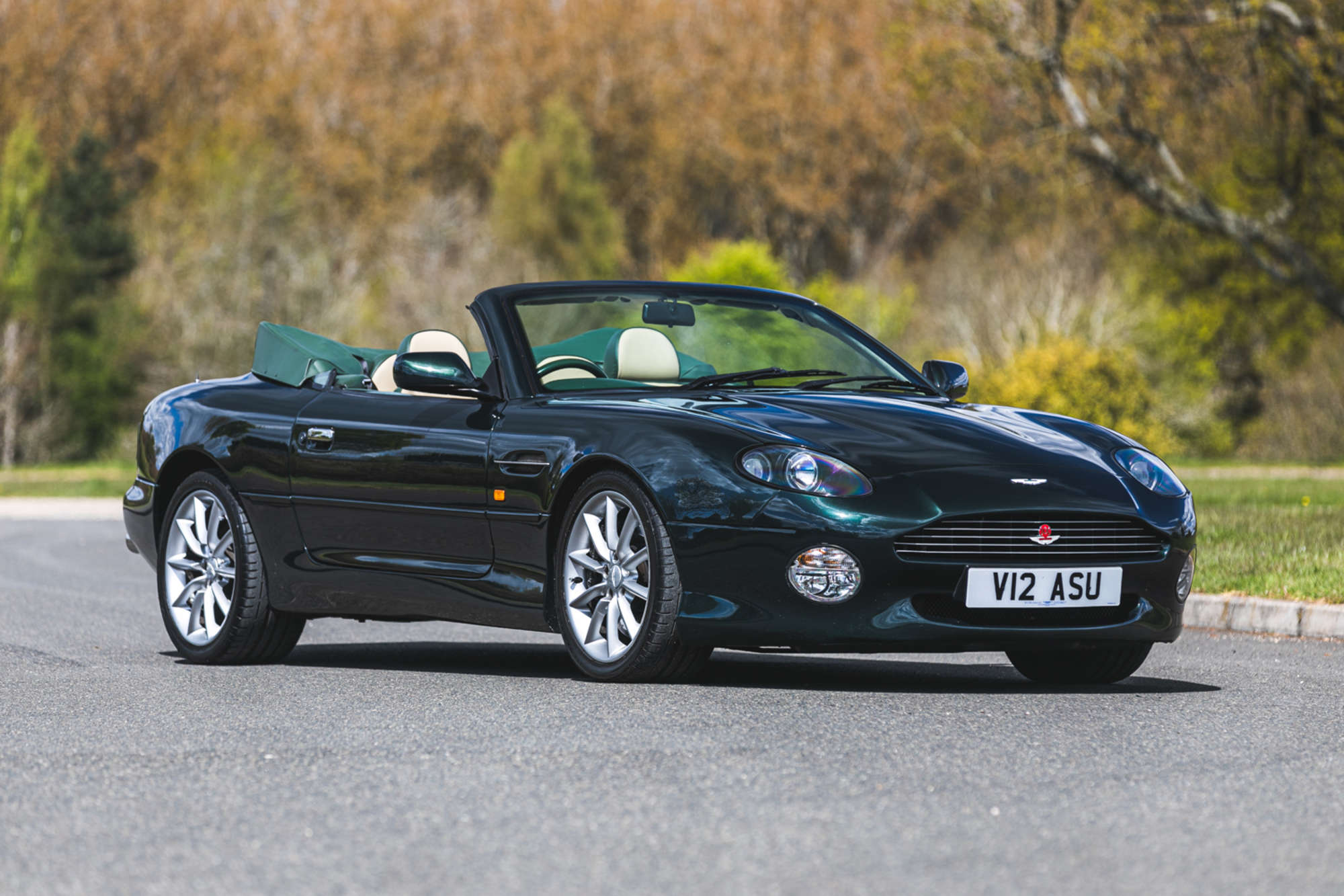 1999 Aston Martin DB7 Vantage Volante-Sold