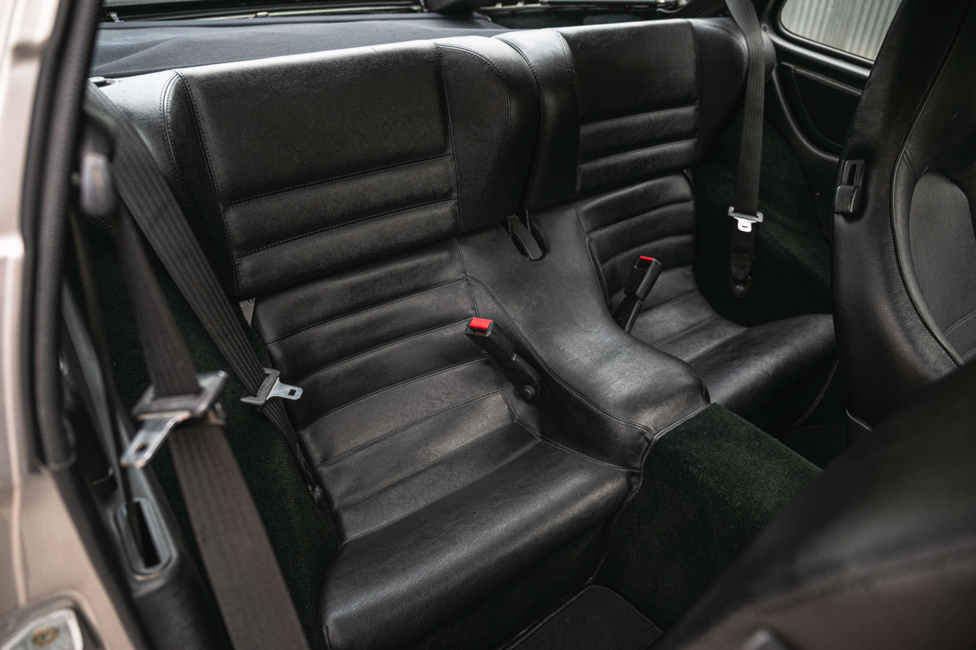 1988 Porsche 944 Turbo S  'Silver Rose'-Sold