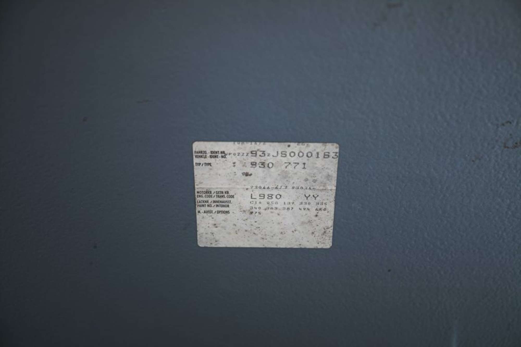 1988 Porsche 911(930) 3.3-litre Turbo (300bhp)-Sold