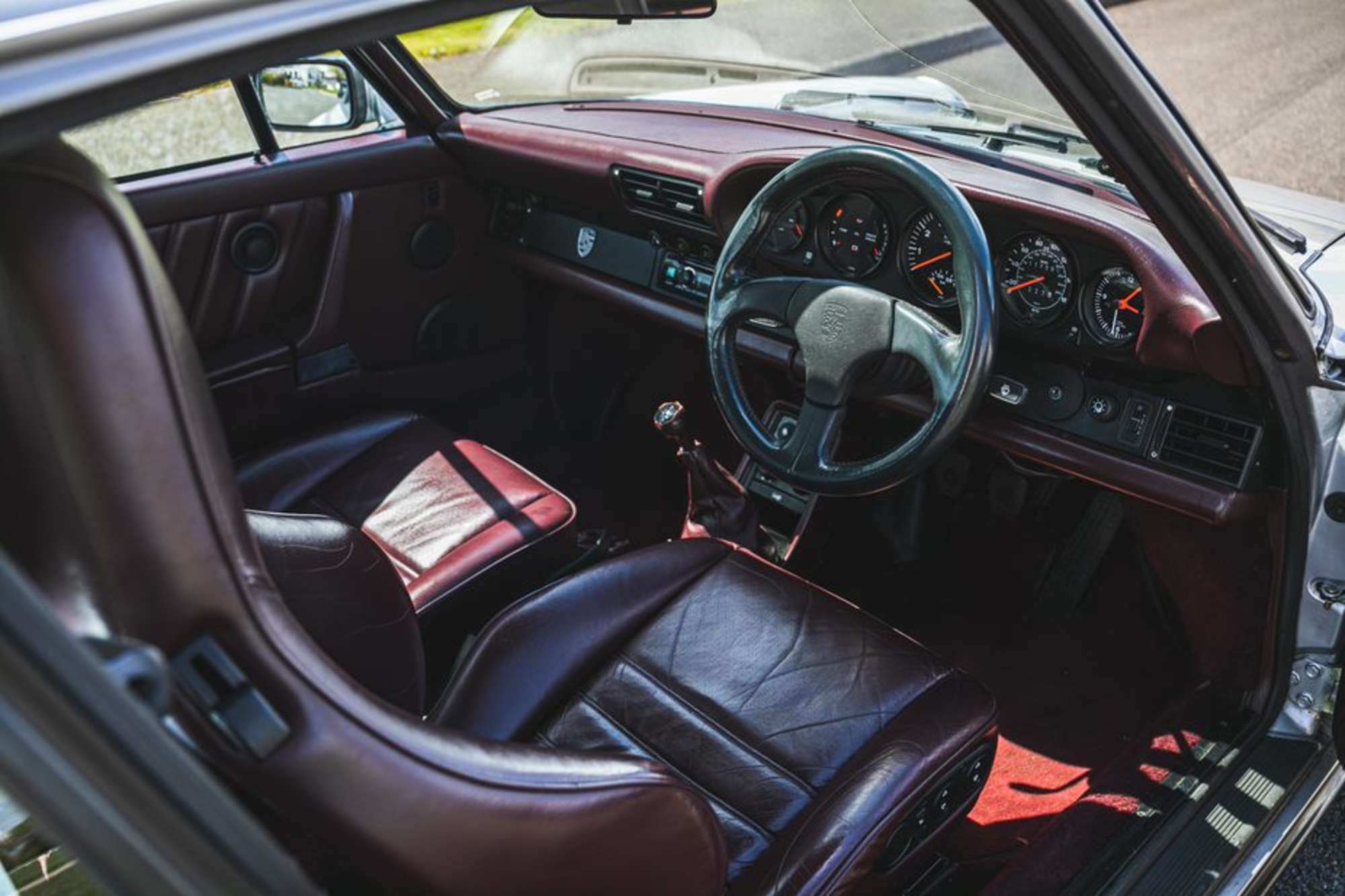 1988 Porsche 911(930) 3.3-litre Turbo (300bhp)-Sold