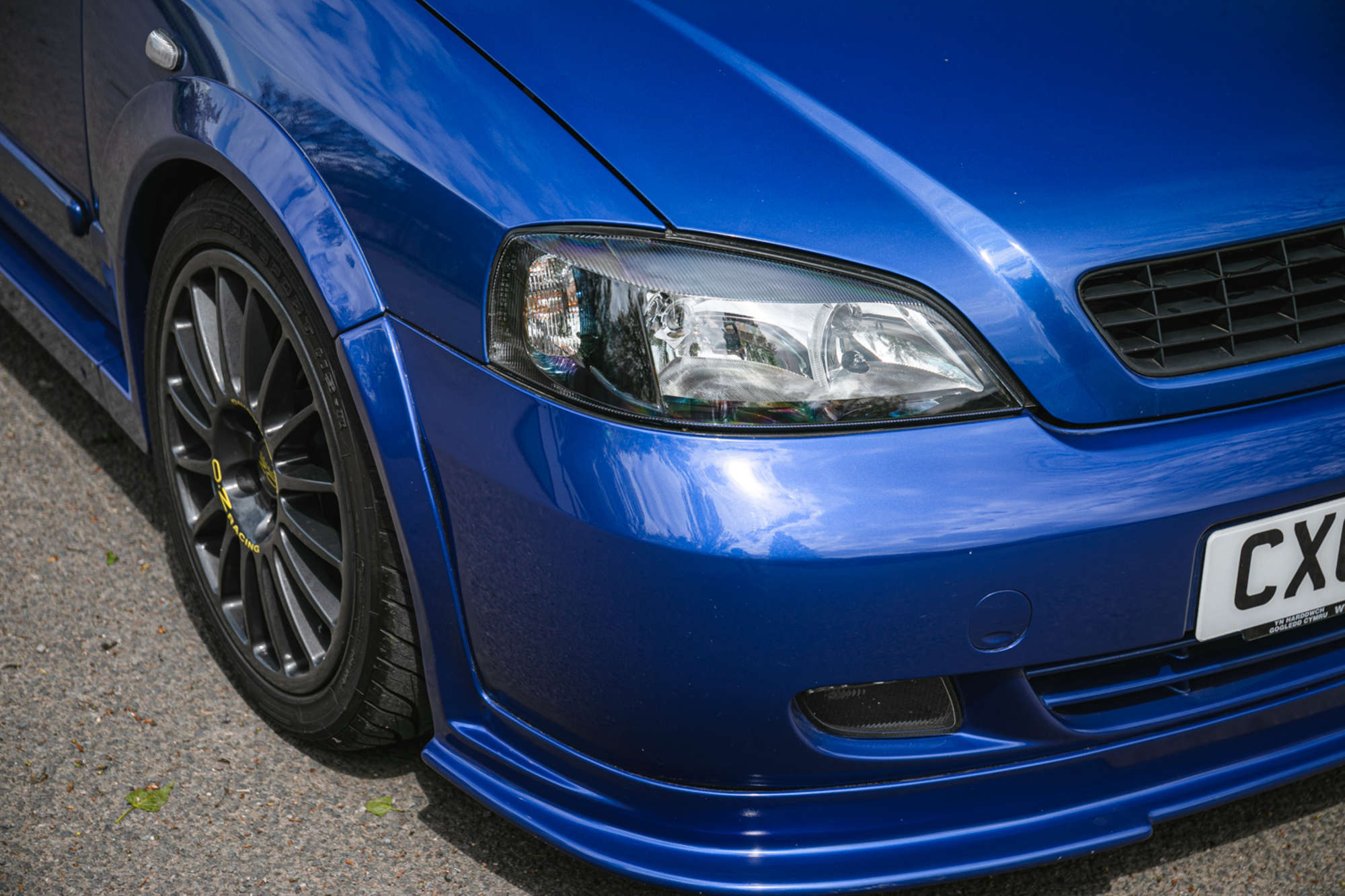 2002 Vauxhall Astra '888 Edition' Turbo Coupe-Auction Lot