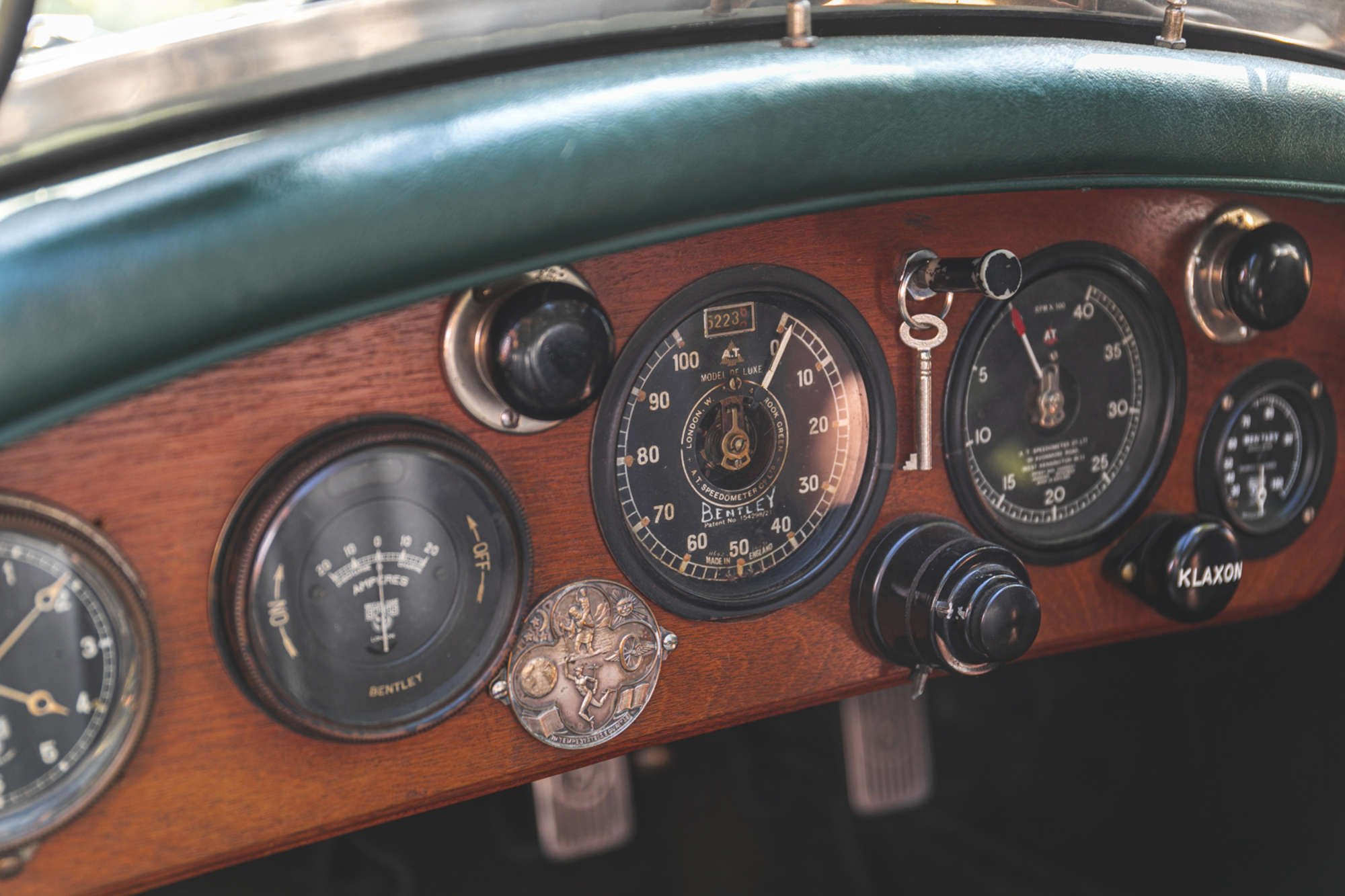 1925 Bentley 3.0-Litre Vanden Plas-style Tourer-Sold
