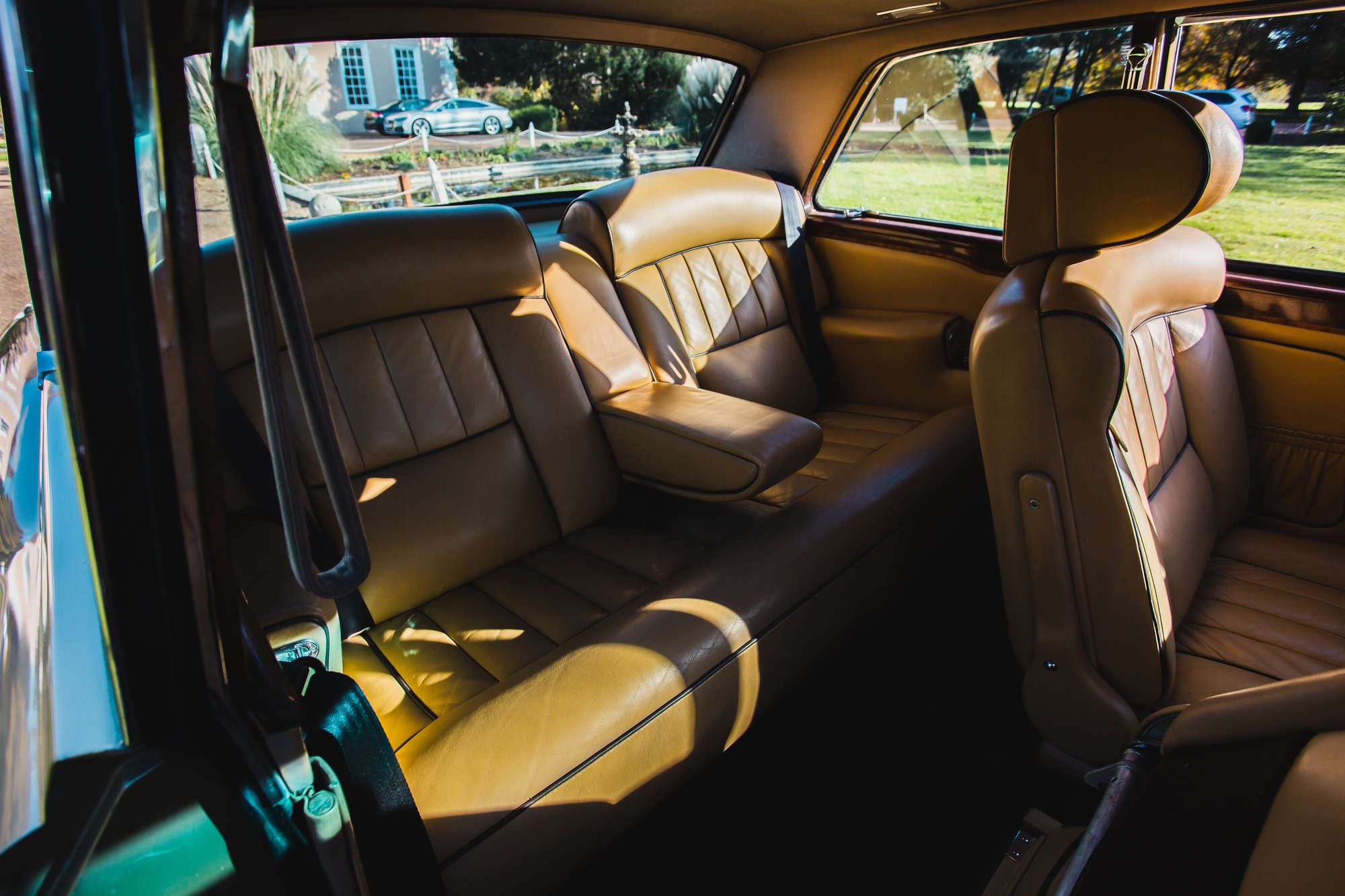 1973 Rolls-Royce Corniche 2-Door Saloon-Auction Lot