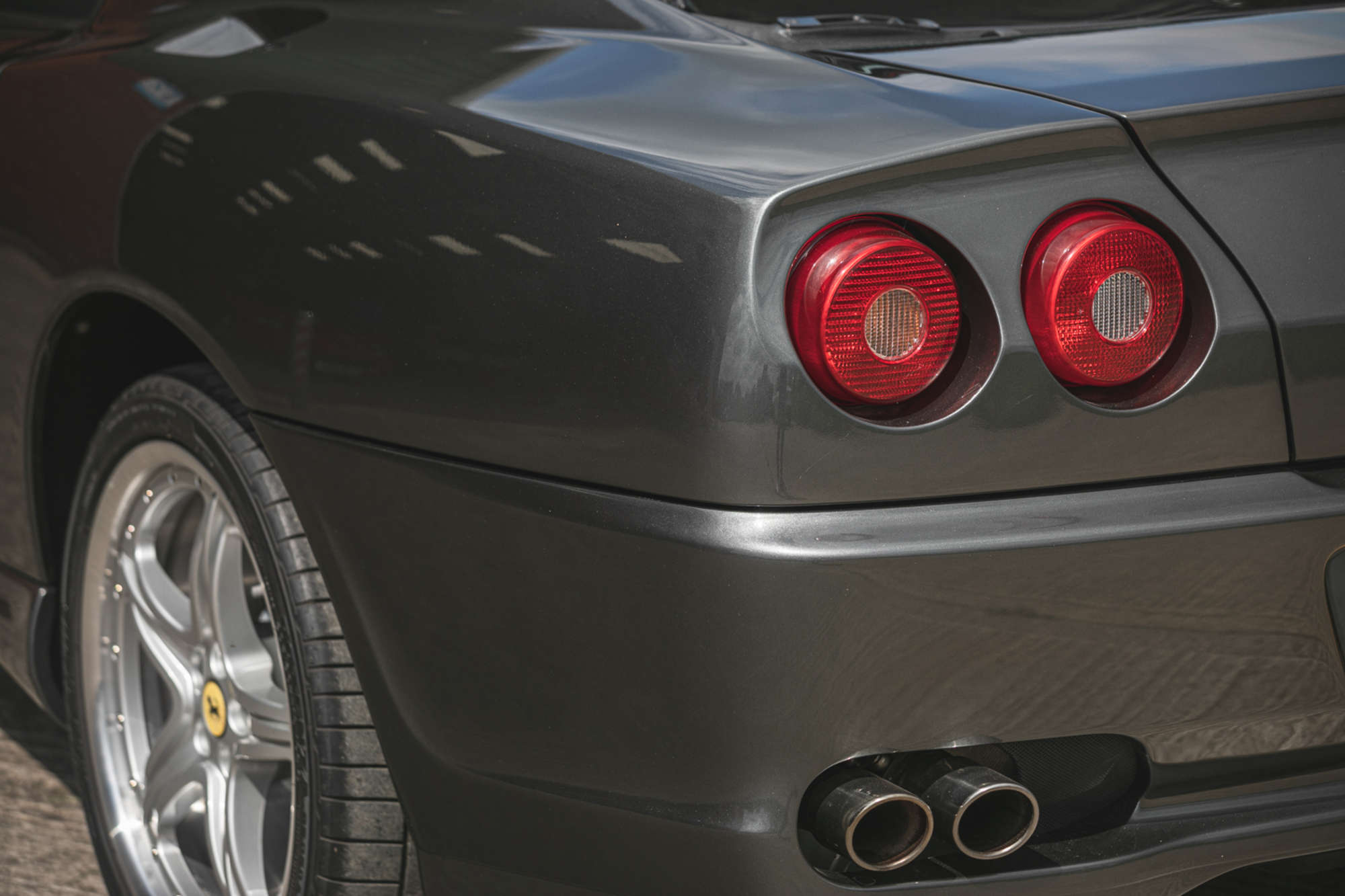 2007 Ferrari 575 Superamerica F1 - Classiche-Auction Lot