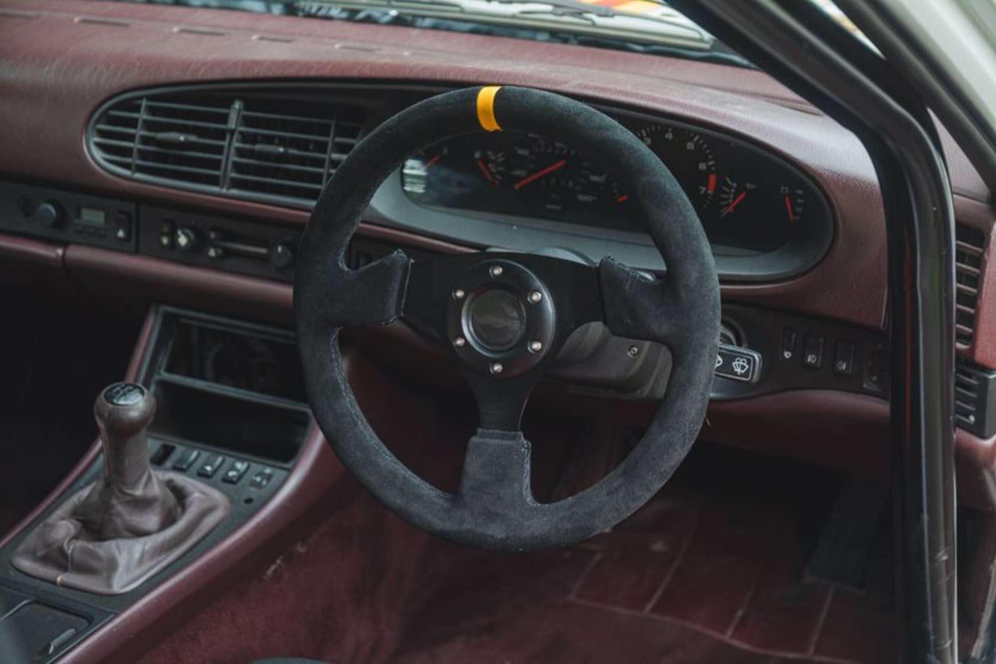 1988 Porsche 944 Turbo SE Race Car - Ex-Tiff Needell/Richard-Auction Lot