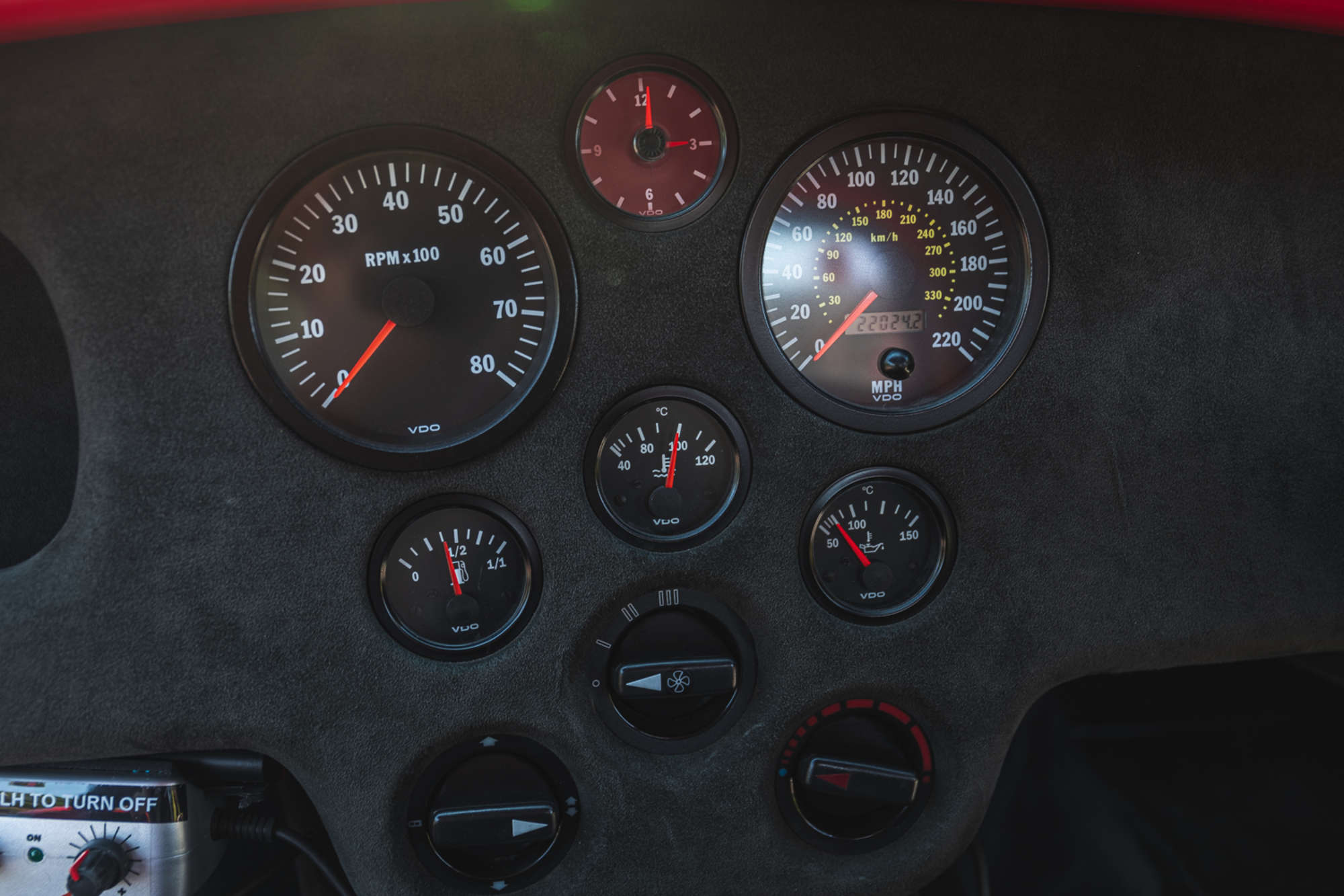 2000 AC Cobra Mk IV 212 SC-Auction Lot