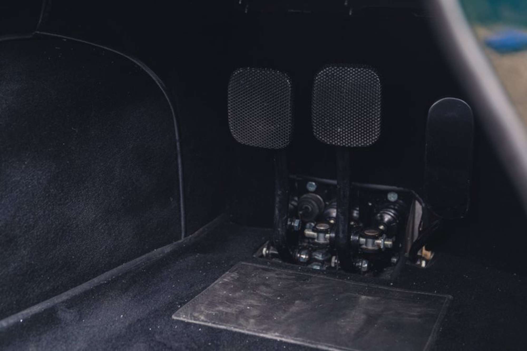 1951 Jaguar XK120 Roadster 'LT' Re-Creation - FIA/ HTP Appro-Auction Lot