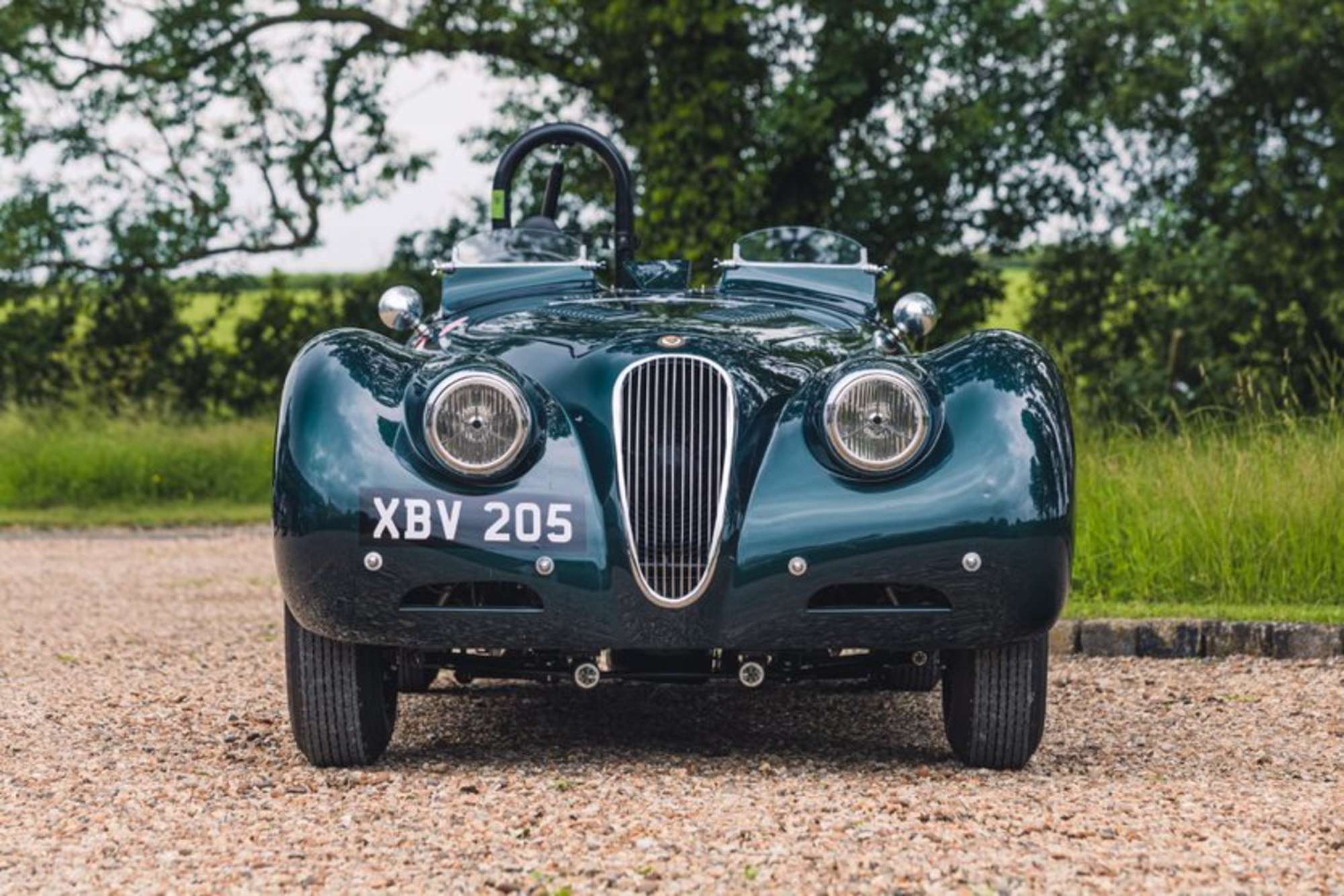1951 Jaguar XK120 Roadster 'LT' Re-Creation - FIA/ HTP Appro-Auction Lot