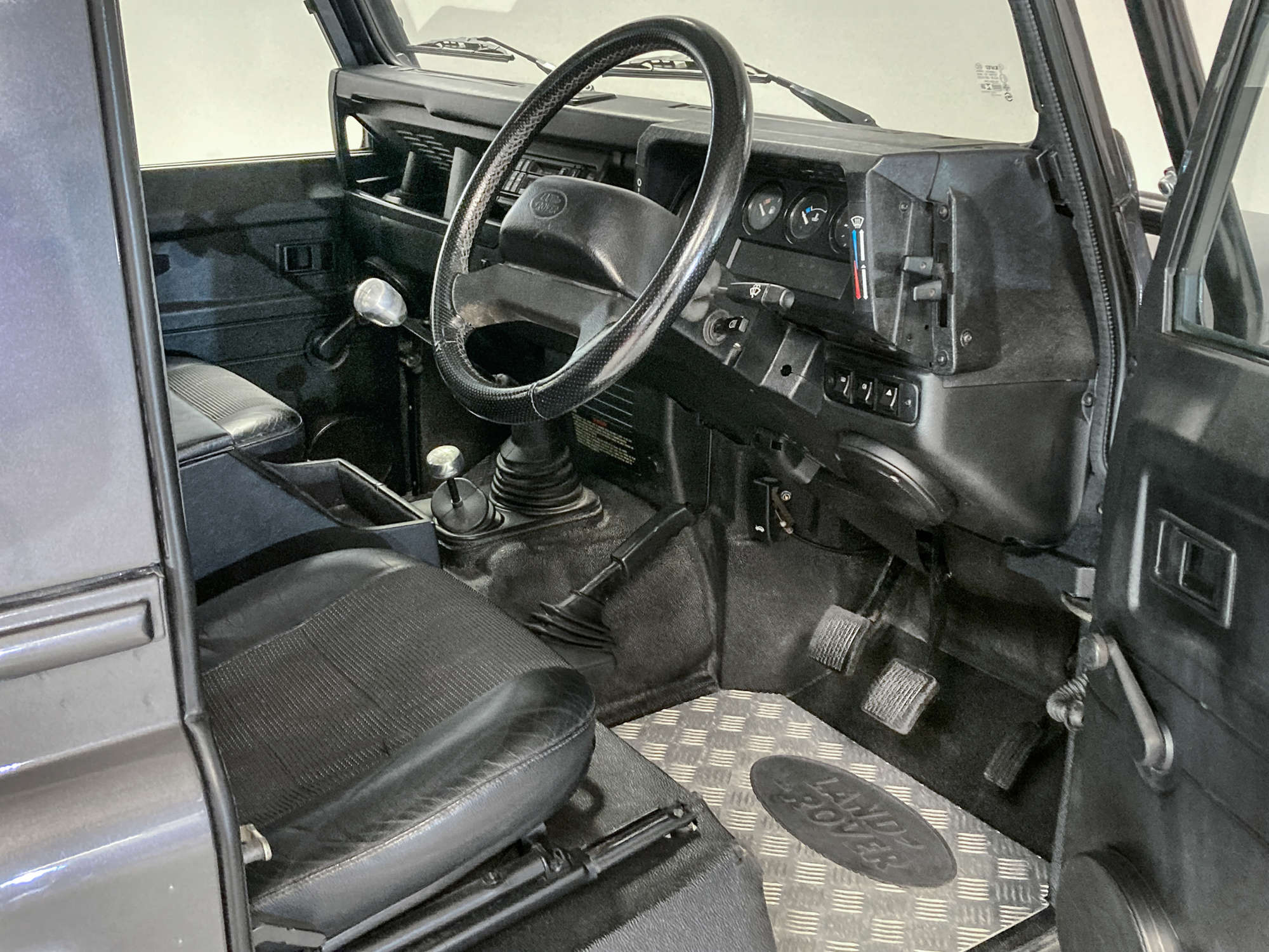 2002 Land Rover Defender 90 TD5 Tomb Raider-Sold