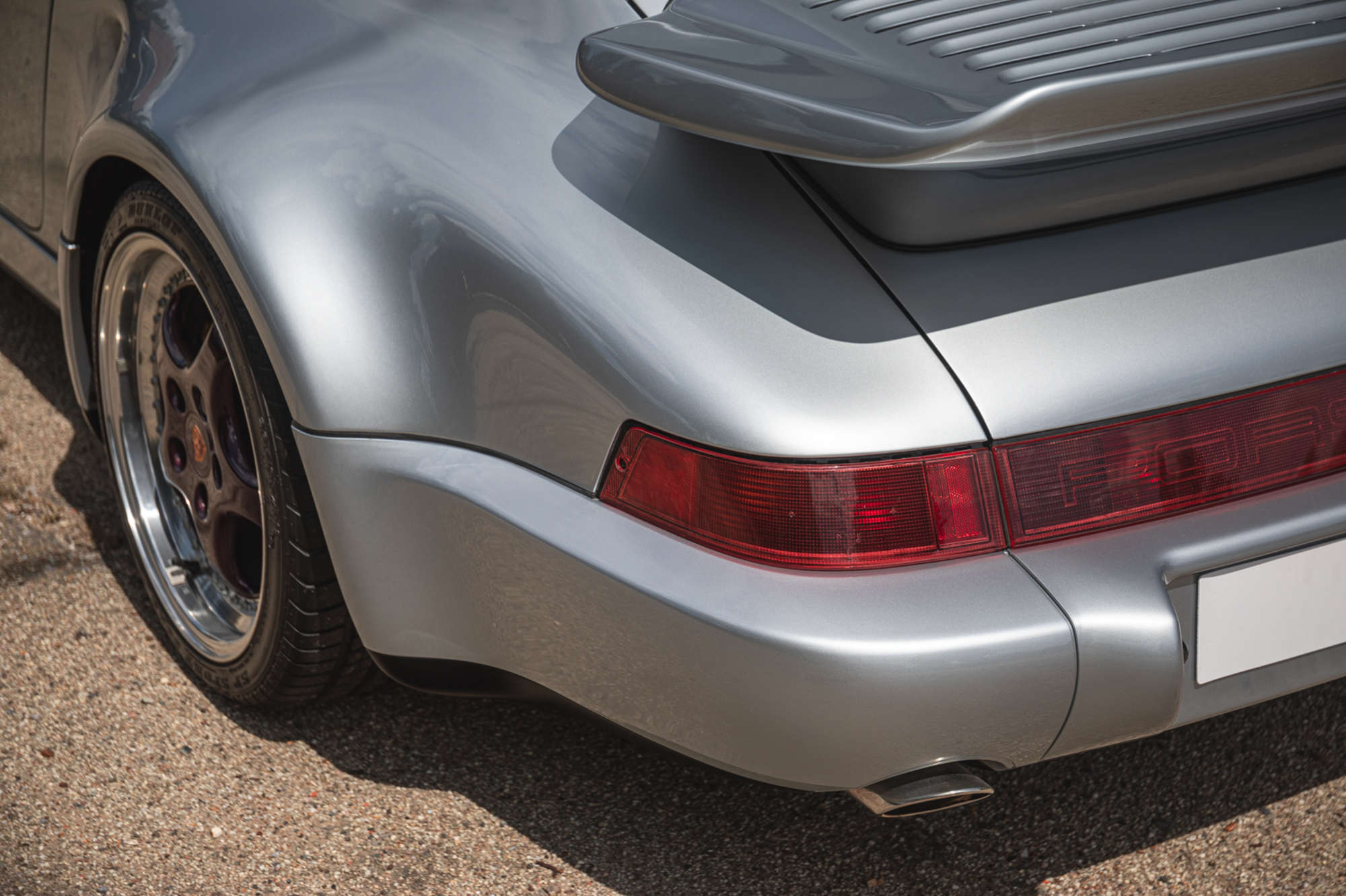 1993 Porsche 911 (964) Turbo S 'Leichtbau'-Auction Lot