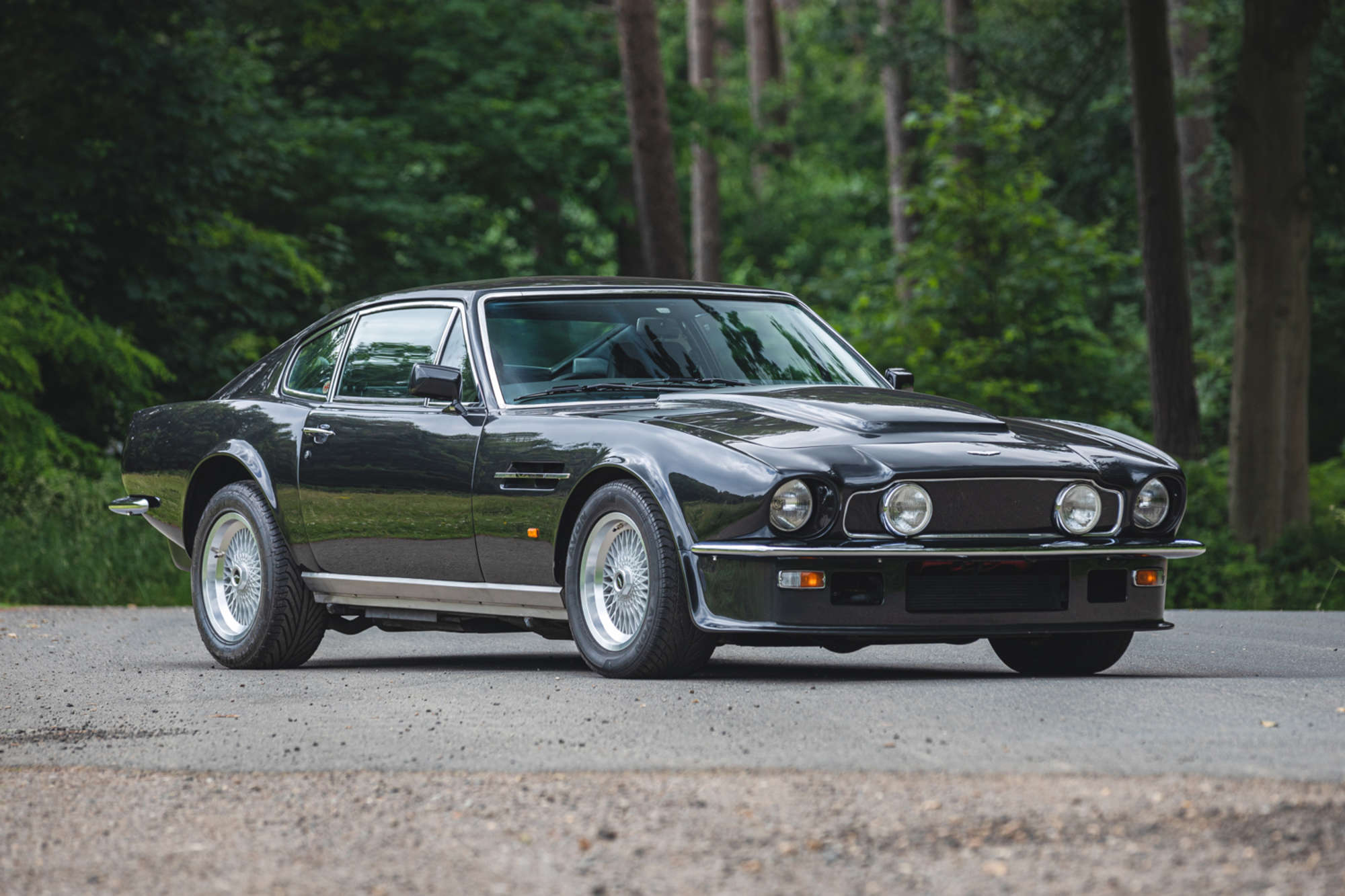 1990 Aston Martin V8 Vantage Coupe X-Pack (Manual)-Auction Lot