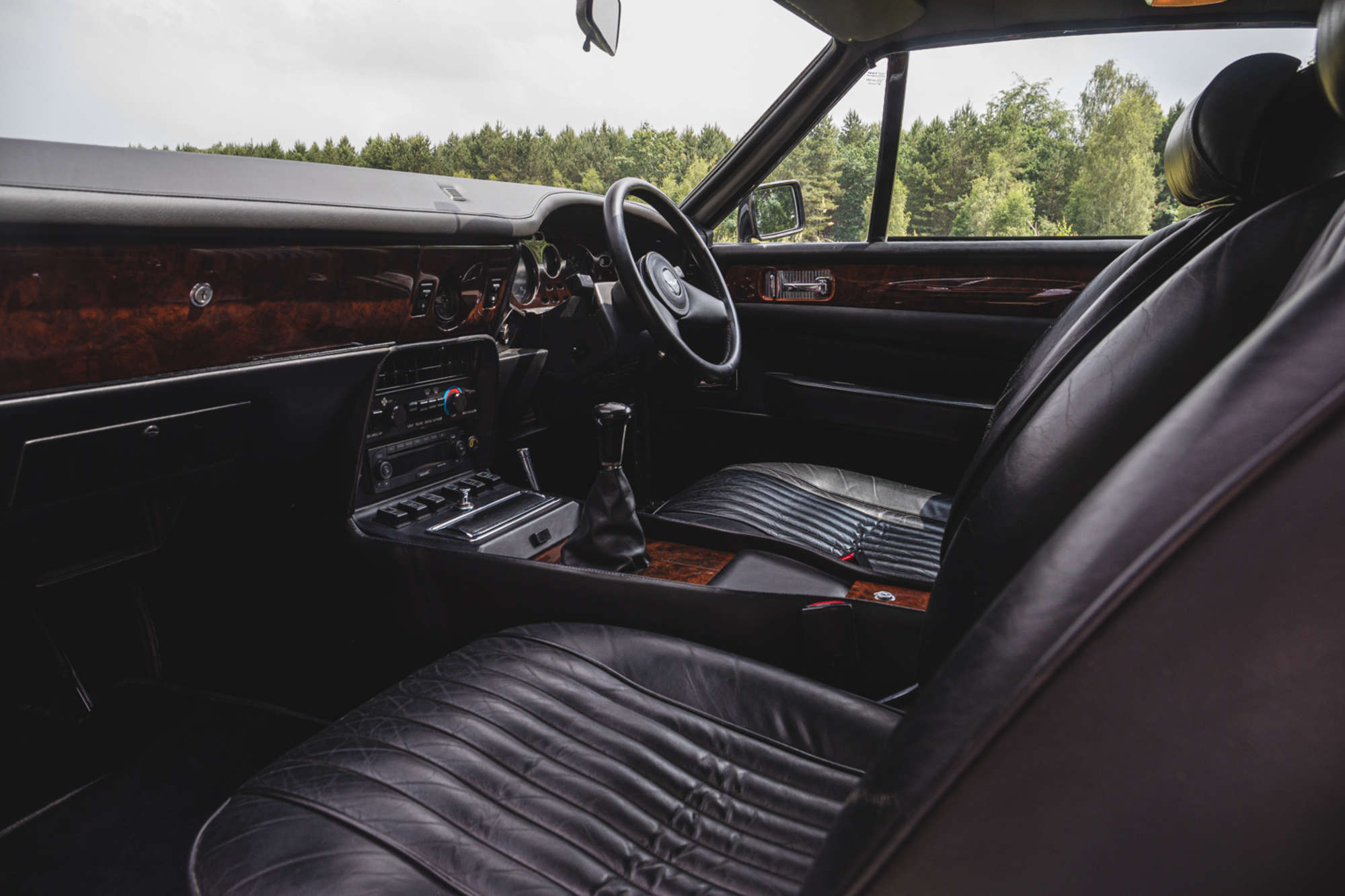 1990 Aston Martin V8 Vantage Coupe X-Pack (Manual)-Auction Lot