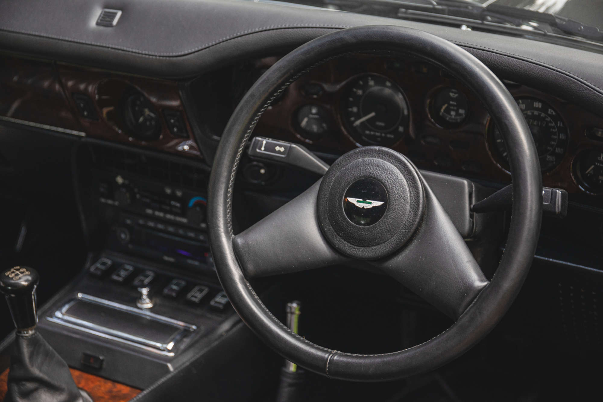 1990 Aston Martin V8 Vantage Coupe X-Pack (Manual)-Auction Lot