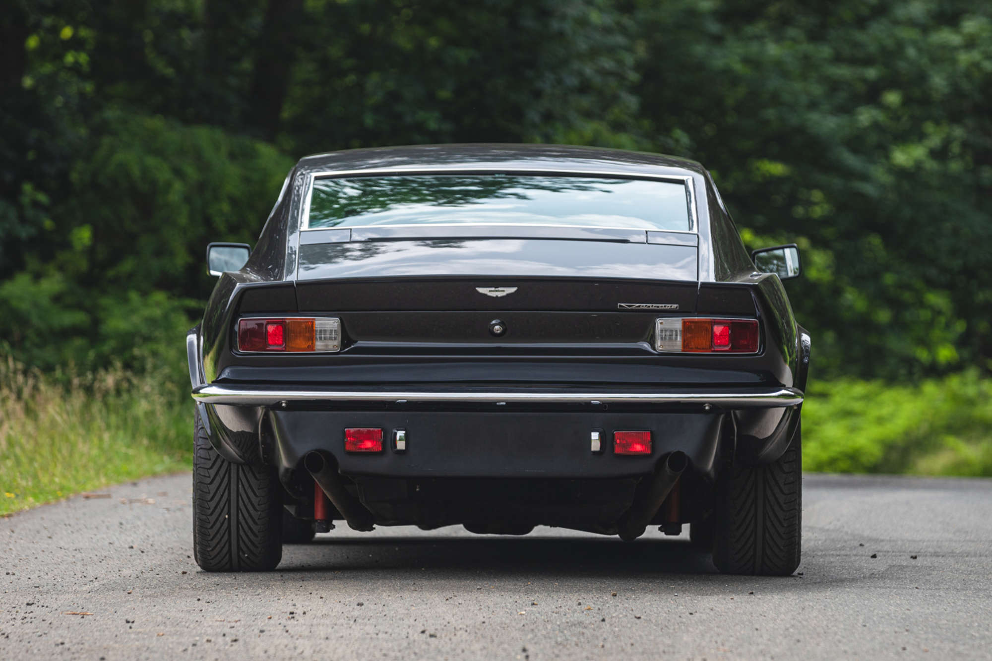 1990 Aston Martin V8 Vantage Coupe X-Pack (Manual)-Auction Lot